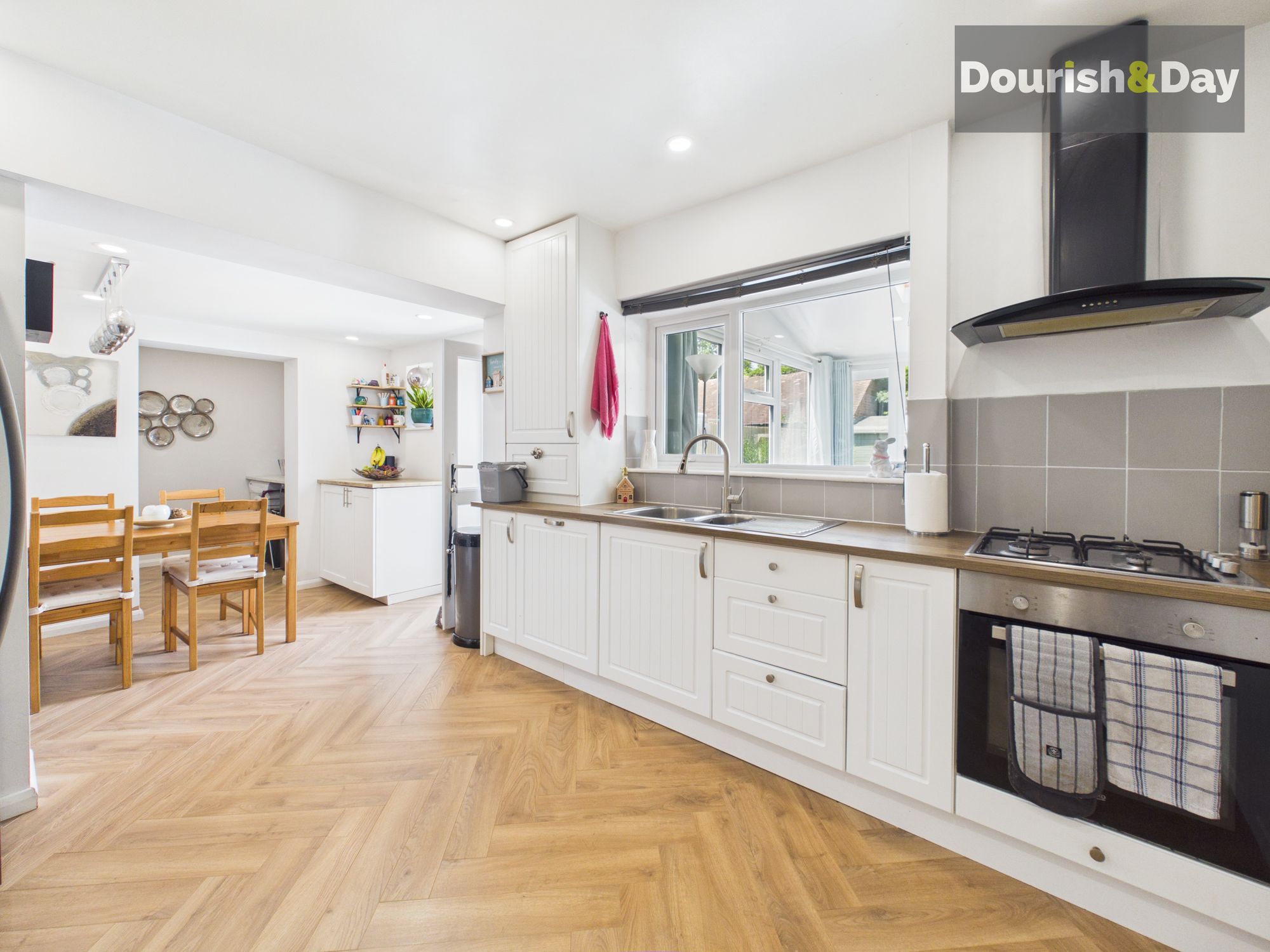 3 bed semi-detached house for sale in Nelson Way, Stafford, ST17 - Property Image 4