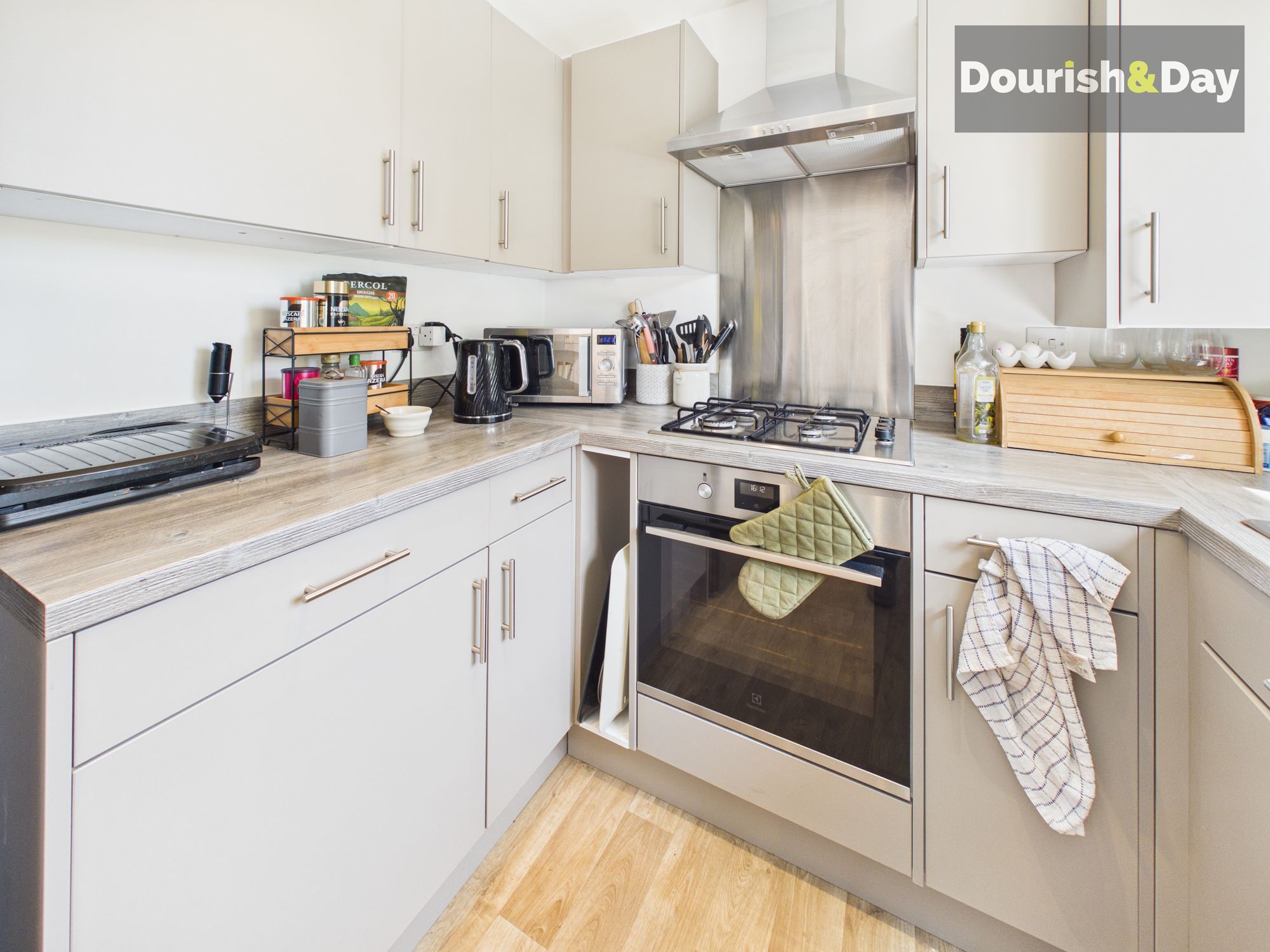 3 bed detached house for sale in Shakespeare Drive, Penkridge, ST19 - Property Image 7