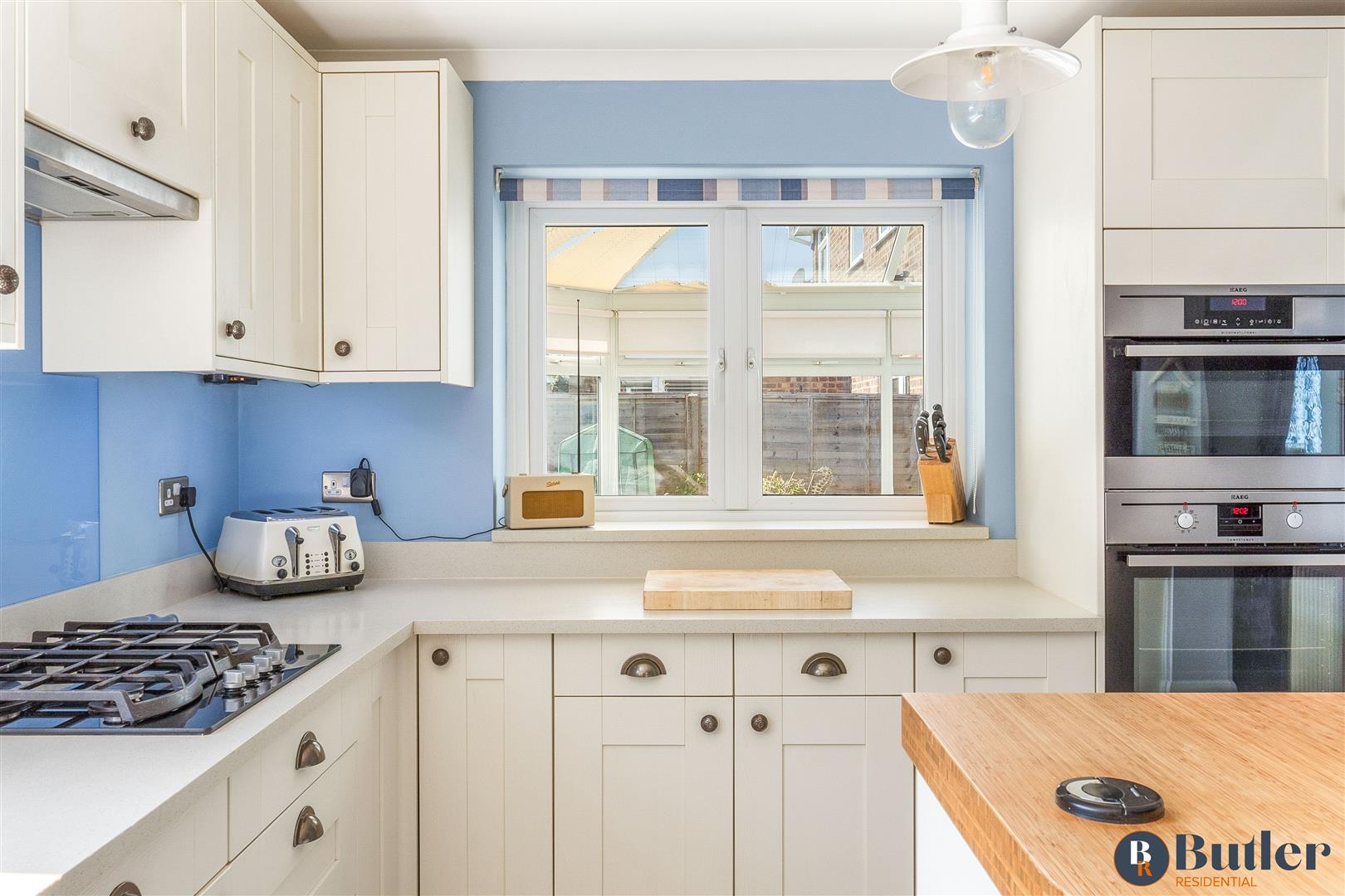 4 bed detached house for sale in Balcombe Close, Luton  - Property Image 8