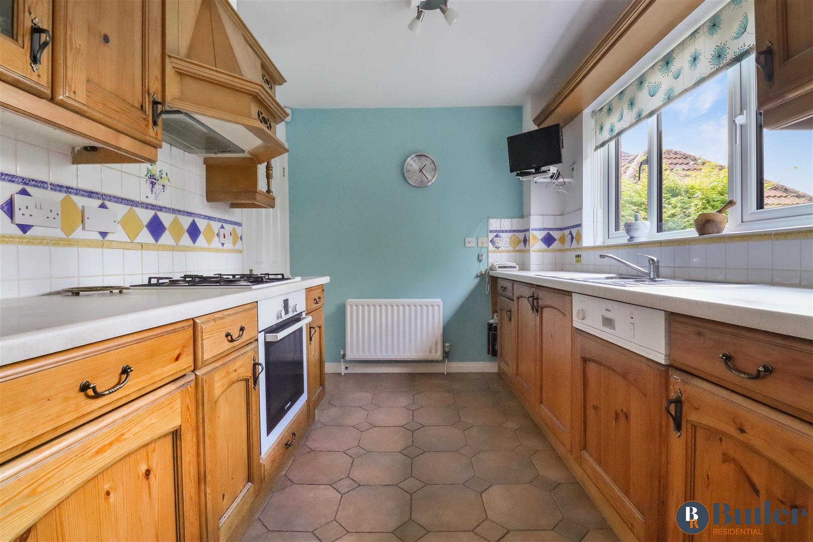 4 bed detached house for sale in Green Meadow, Potters Bar  - Property Image 10