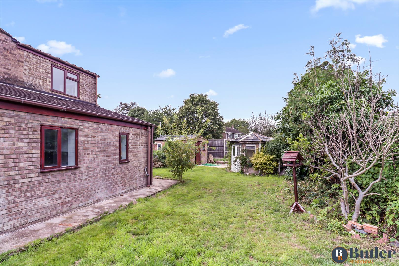 4 bed detached house for sale in Bishops Way, St. Neots  - Property Image 13