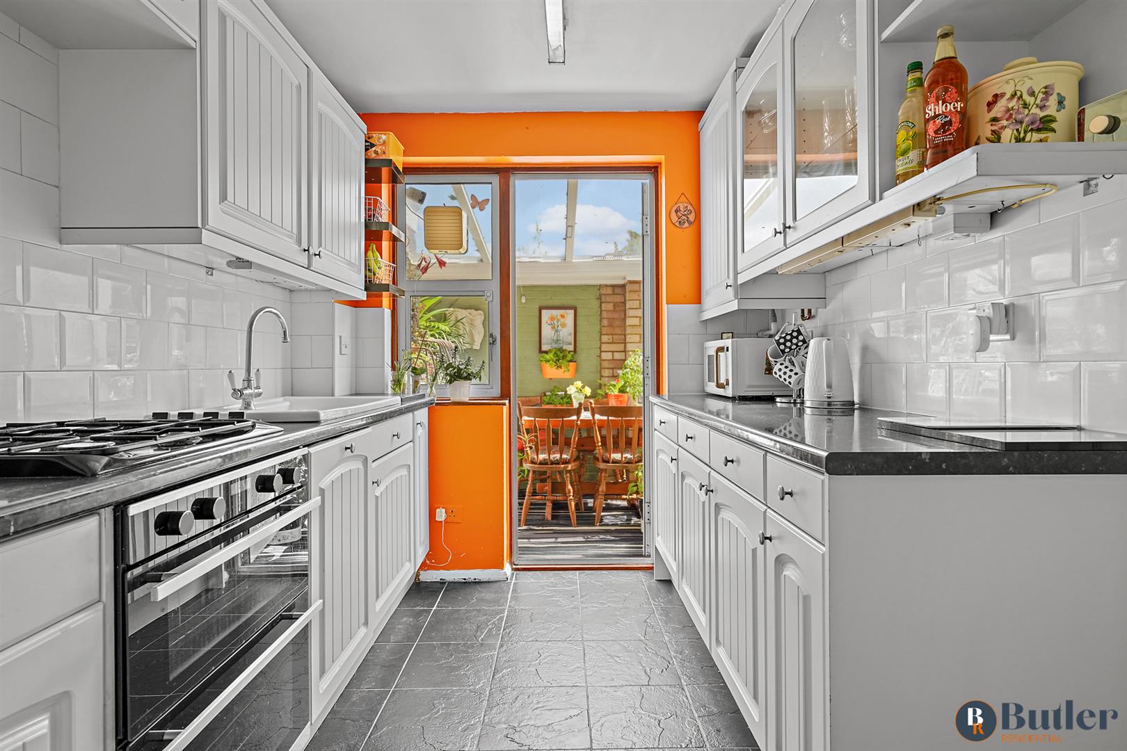 3 bed terraced house for sale in Greville Close, Hatfield  - Property Image 6