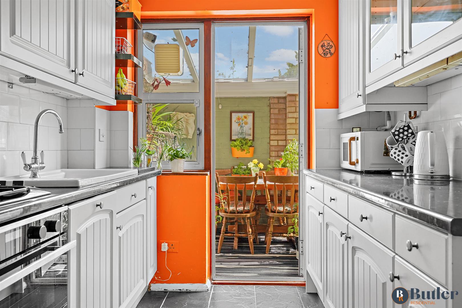 3 bed terraced house for sale in Greville Close, Hatfield 3