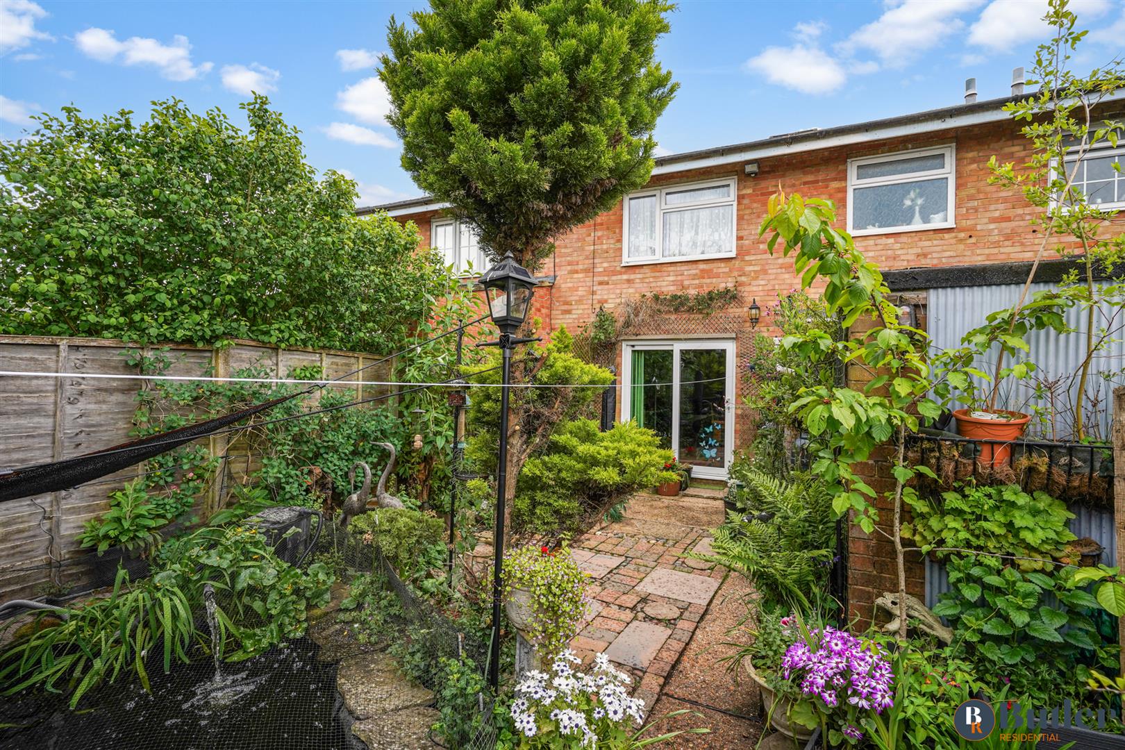 3 bed terraced house for sale in Greville Close, Hatfield  - Property Image 30