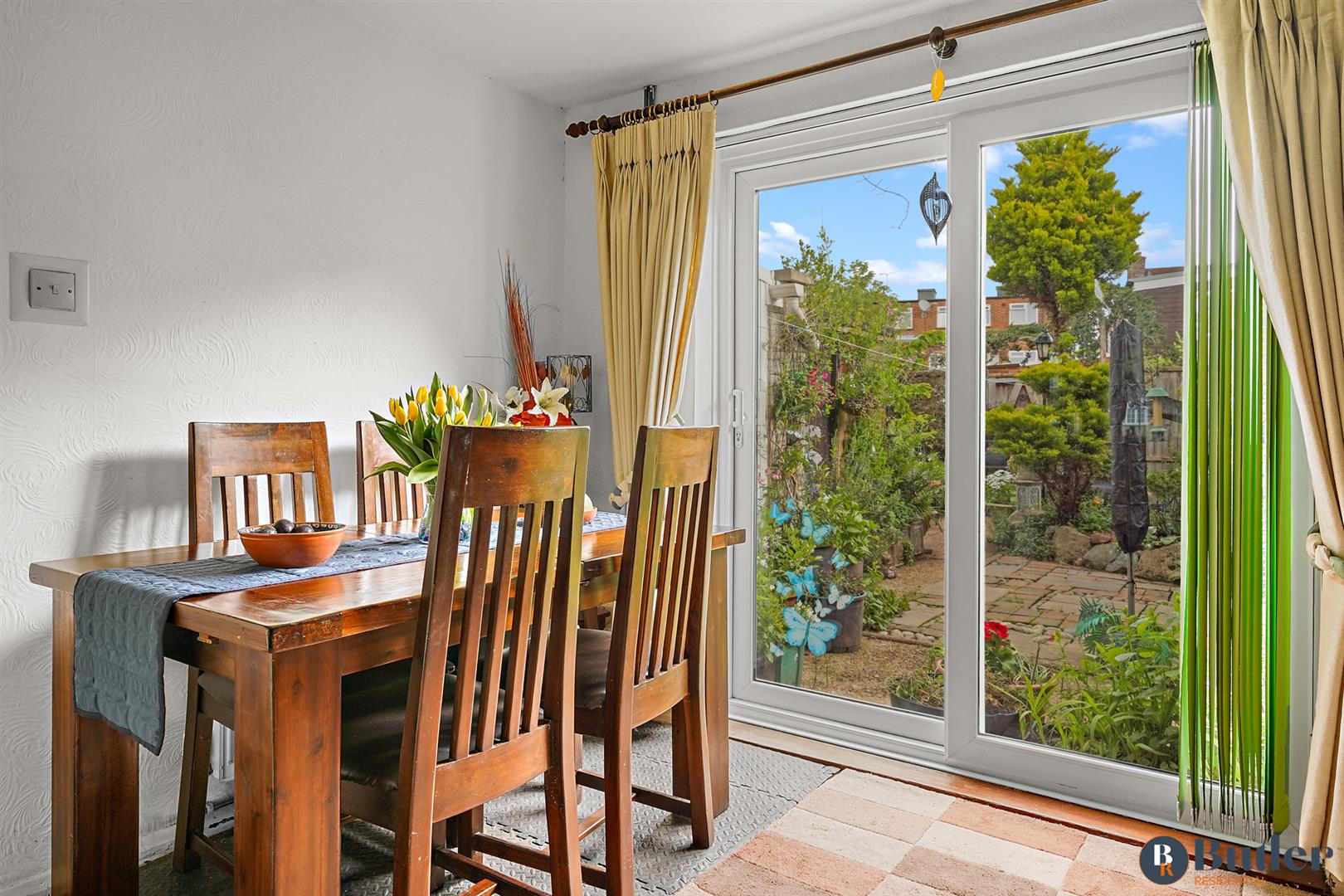 3 bed terraced house for sale in Greville Close, Hatfield  - Property Image 18