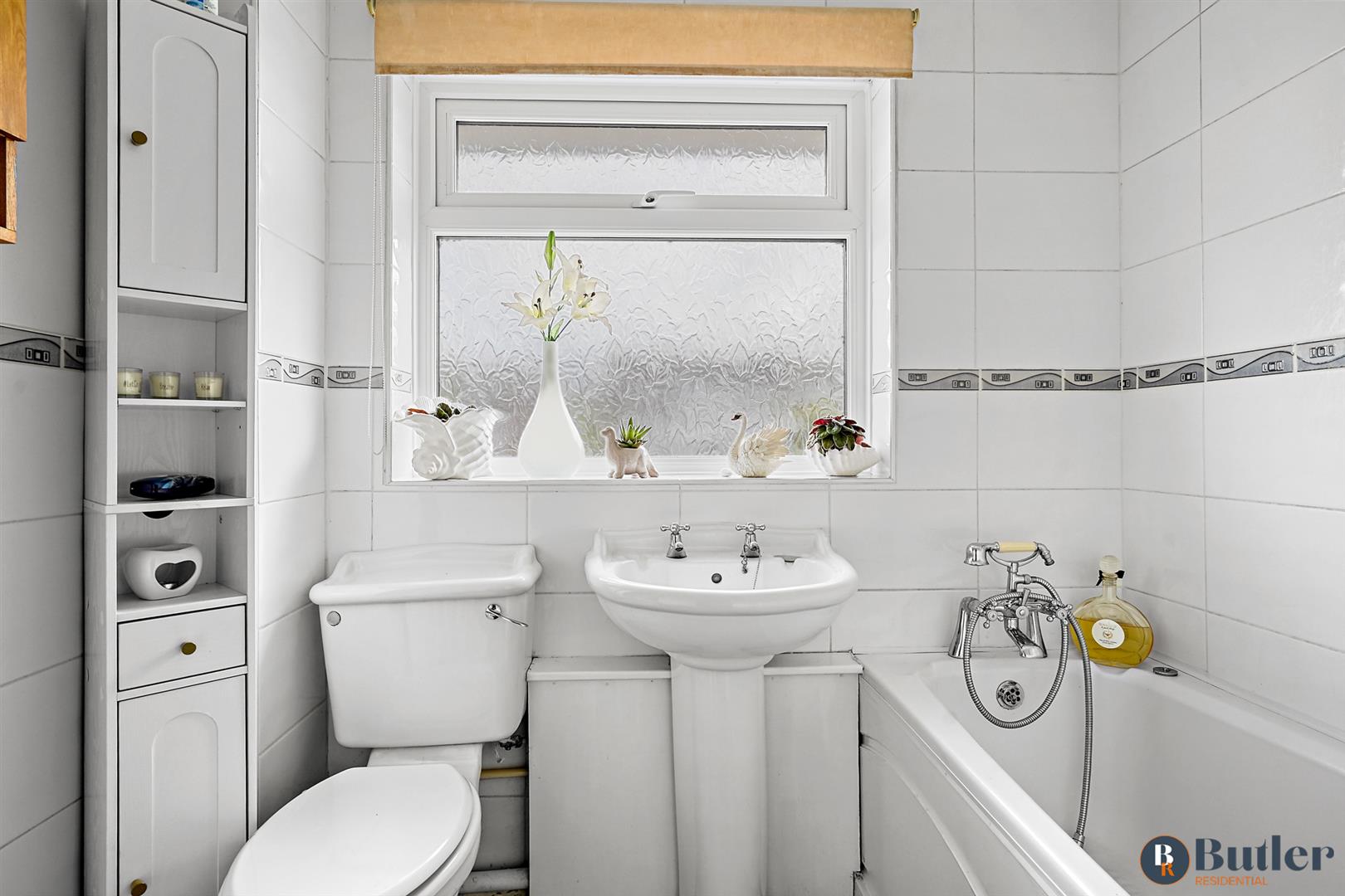 3 bed terraced house for sale in Greville Close, Hatfield  - Property Image 23