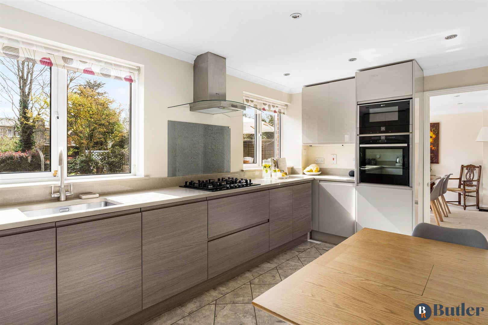 4 bed detached house for sale in Chancellors Road, Stevenage  - Property Image 18