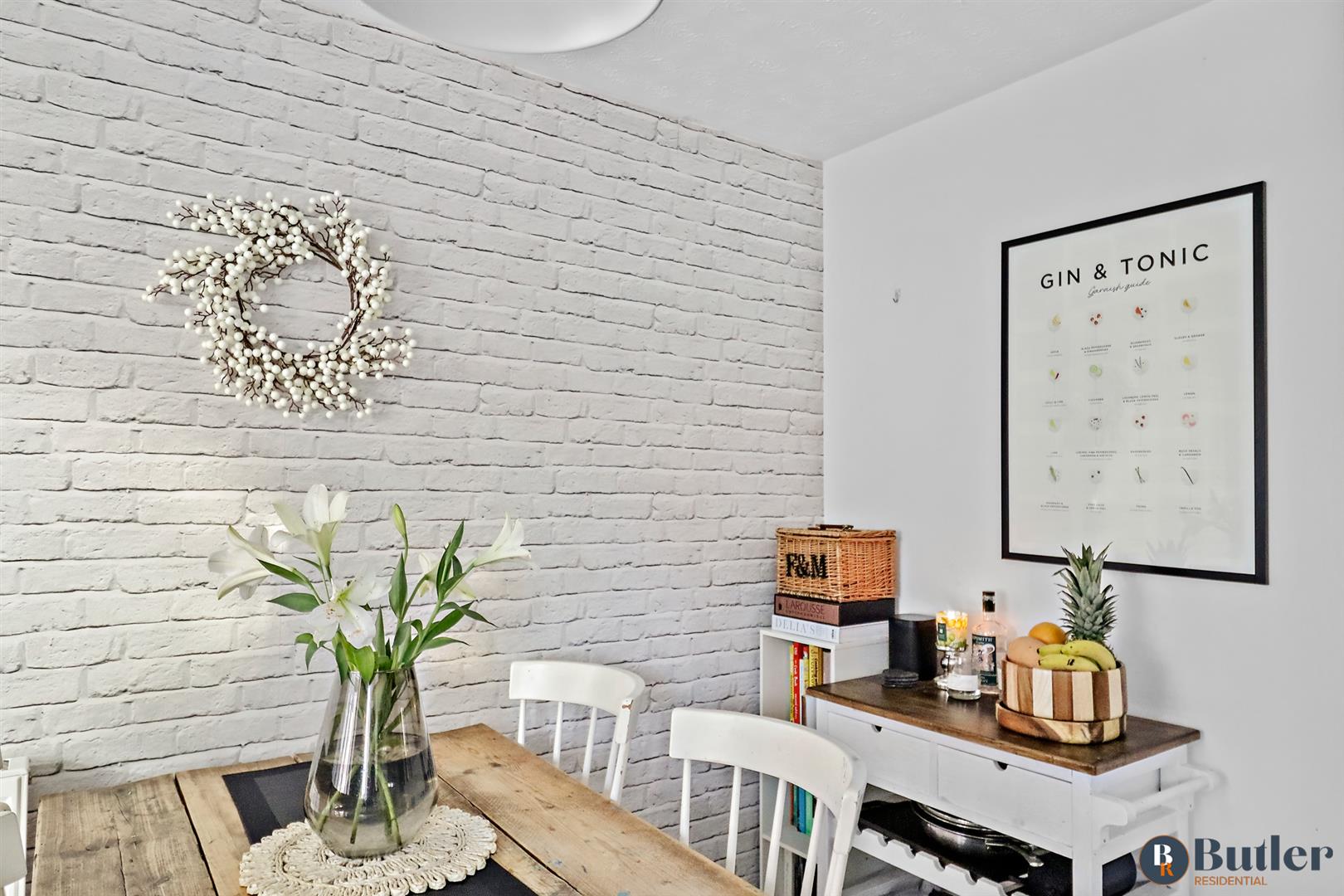 3 bed end of terrace house for sale in Berkeley Close, Biggleswade 14