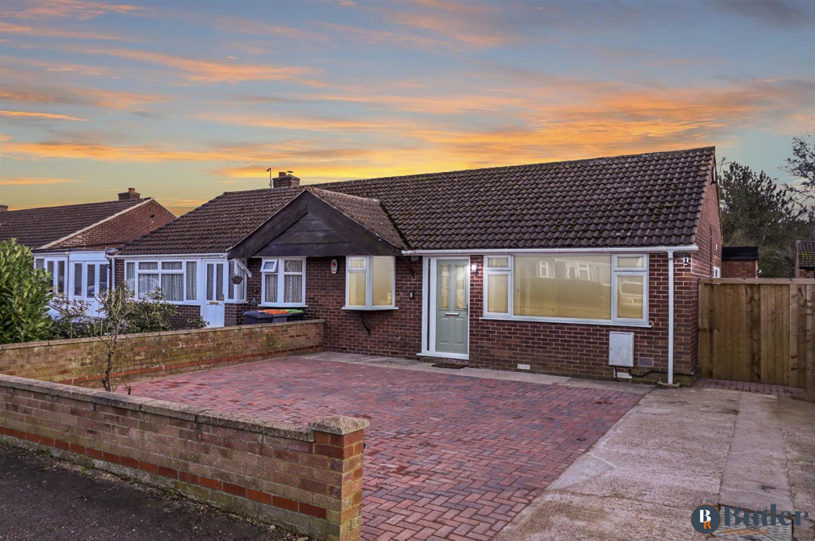 3 bed semi-detached bungalow for sale in Gostwick Place, Willington, MK44