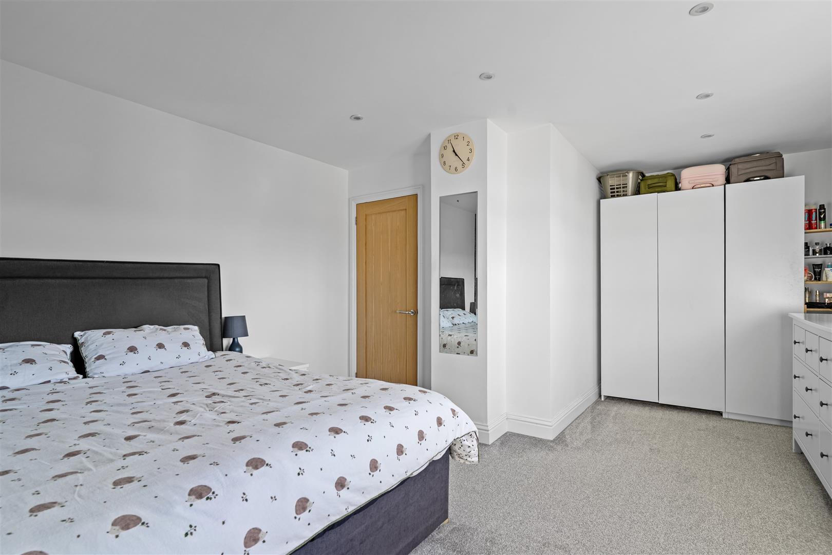 2 bed terraced house for sale in Bronte Paths, Stevenage  - Property Image 10