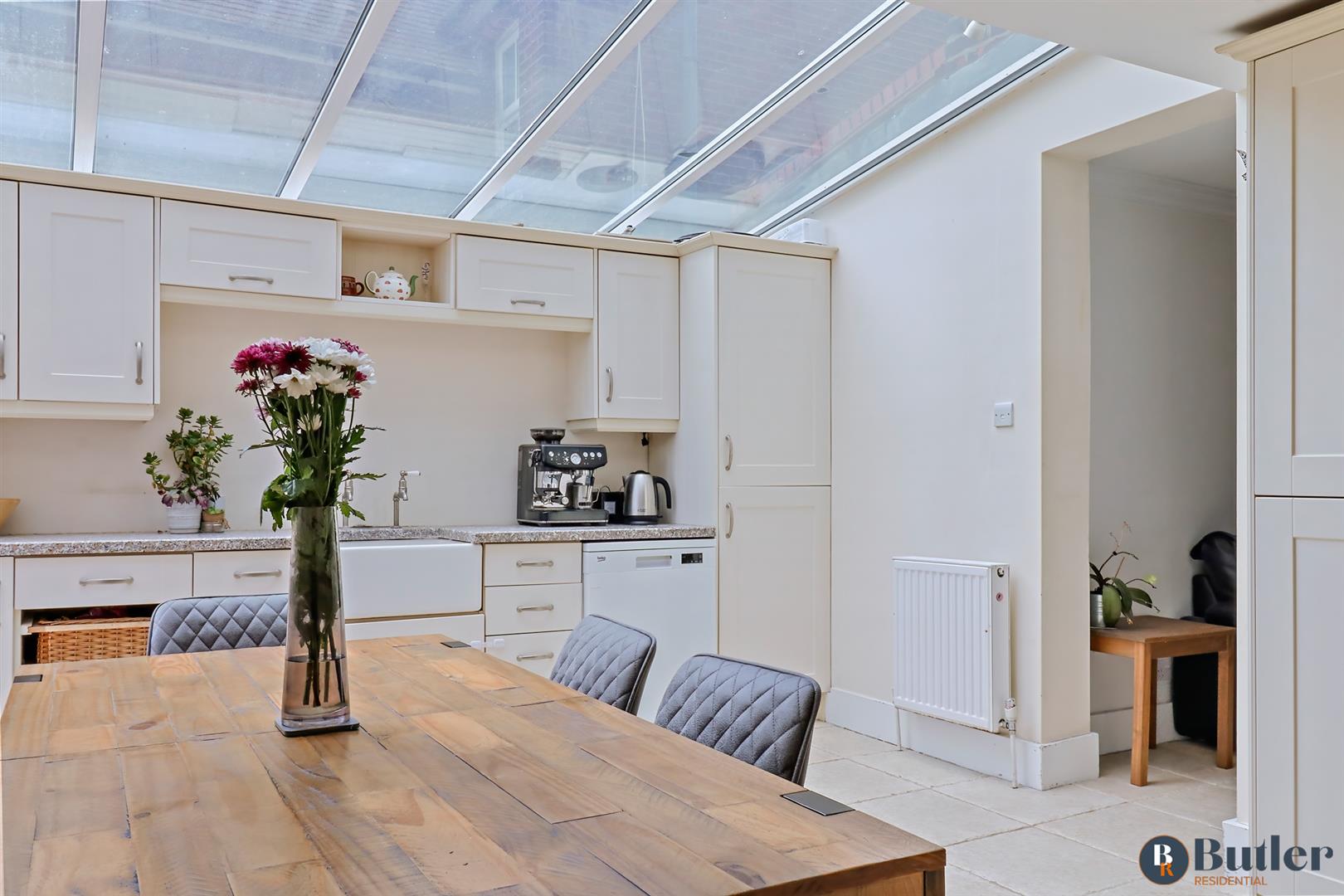 3 bed semi-detached house for sale in Letchmore Road, Stevenage  - Property Image 7