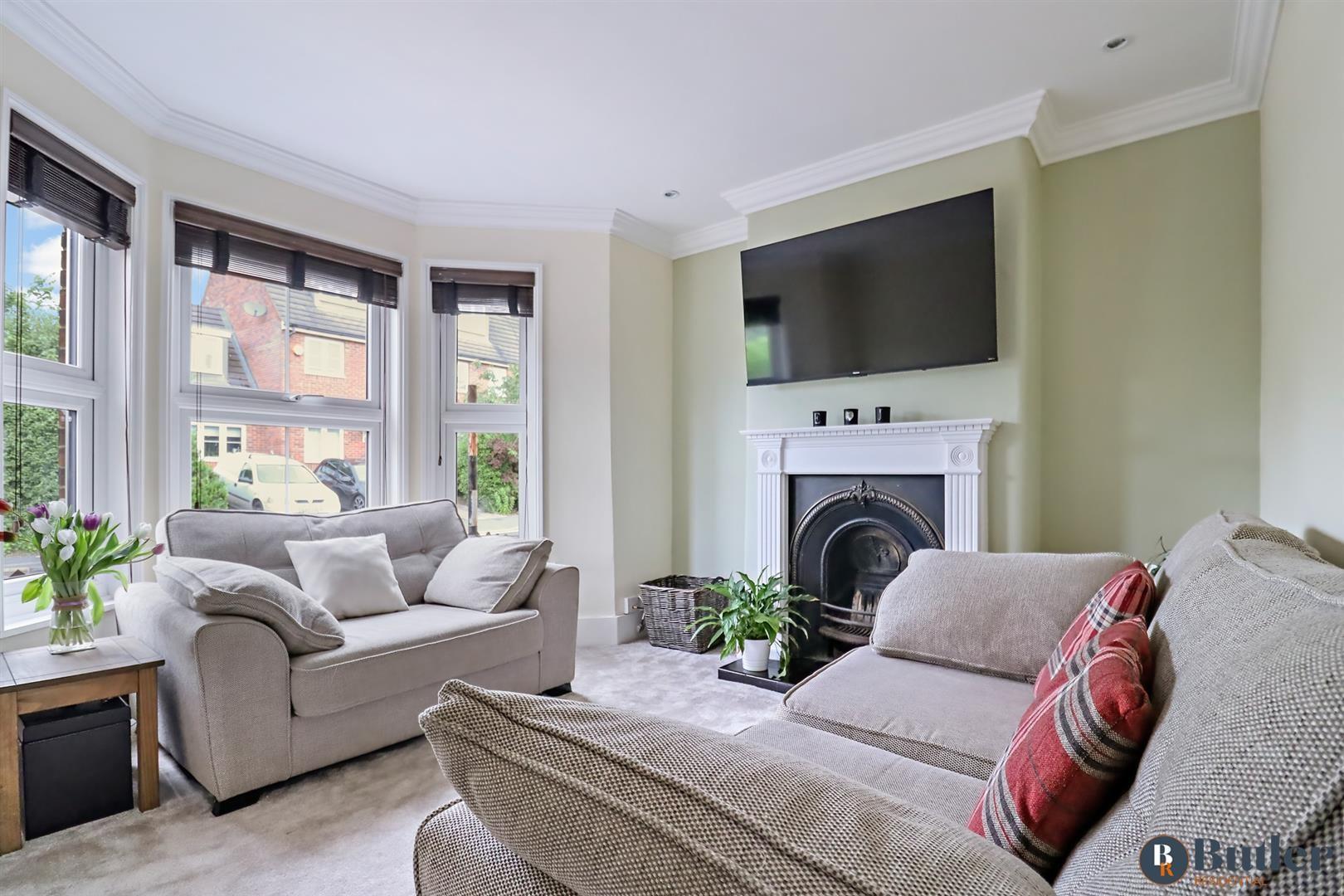 3 bed semi-detached house for sale in Letchmore Road, Stevenage  - Property Image 2