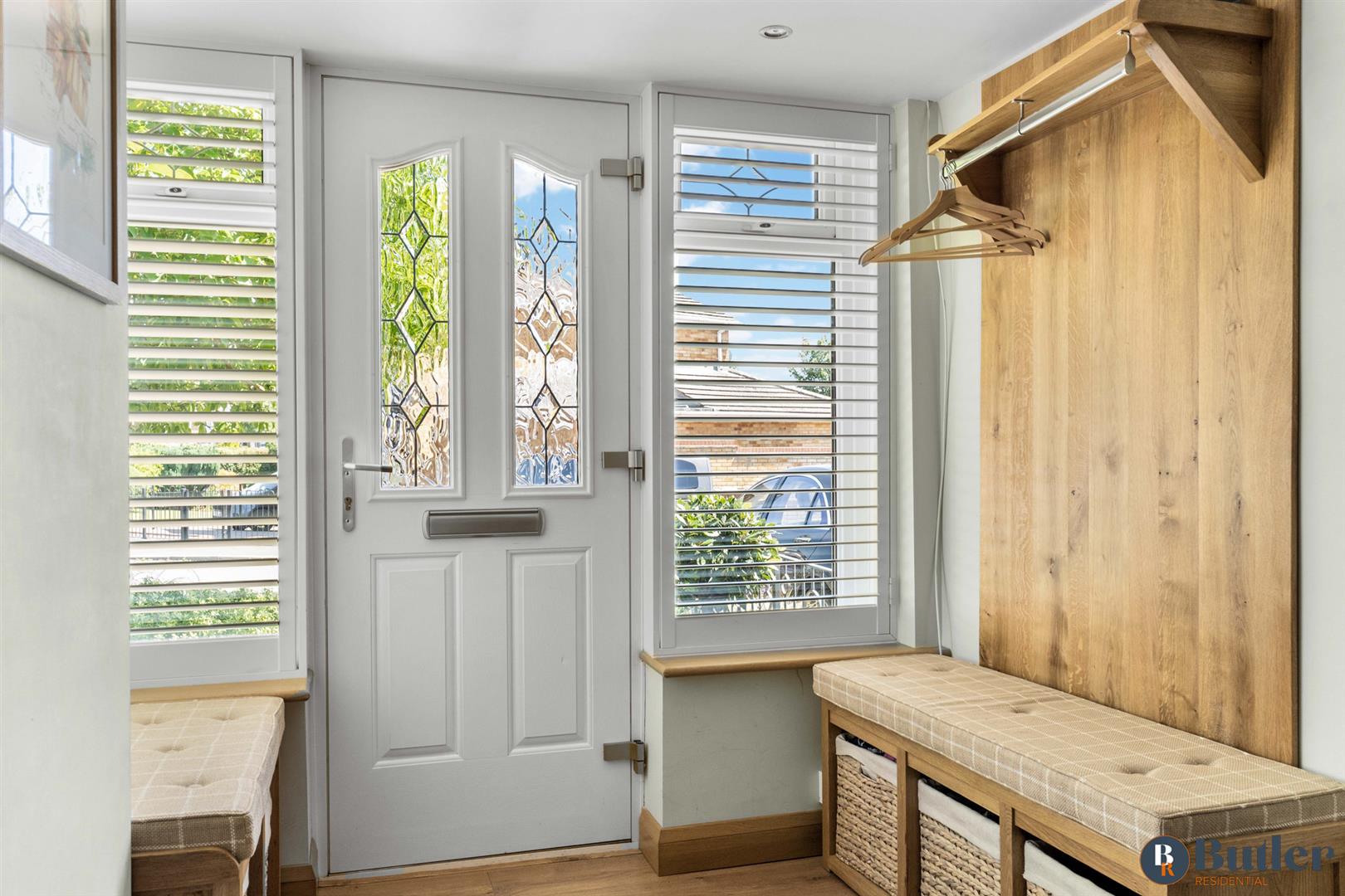 3 bed semi-detached house for sale in Burns Close, Stevenage 4