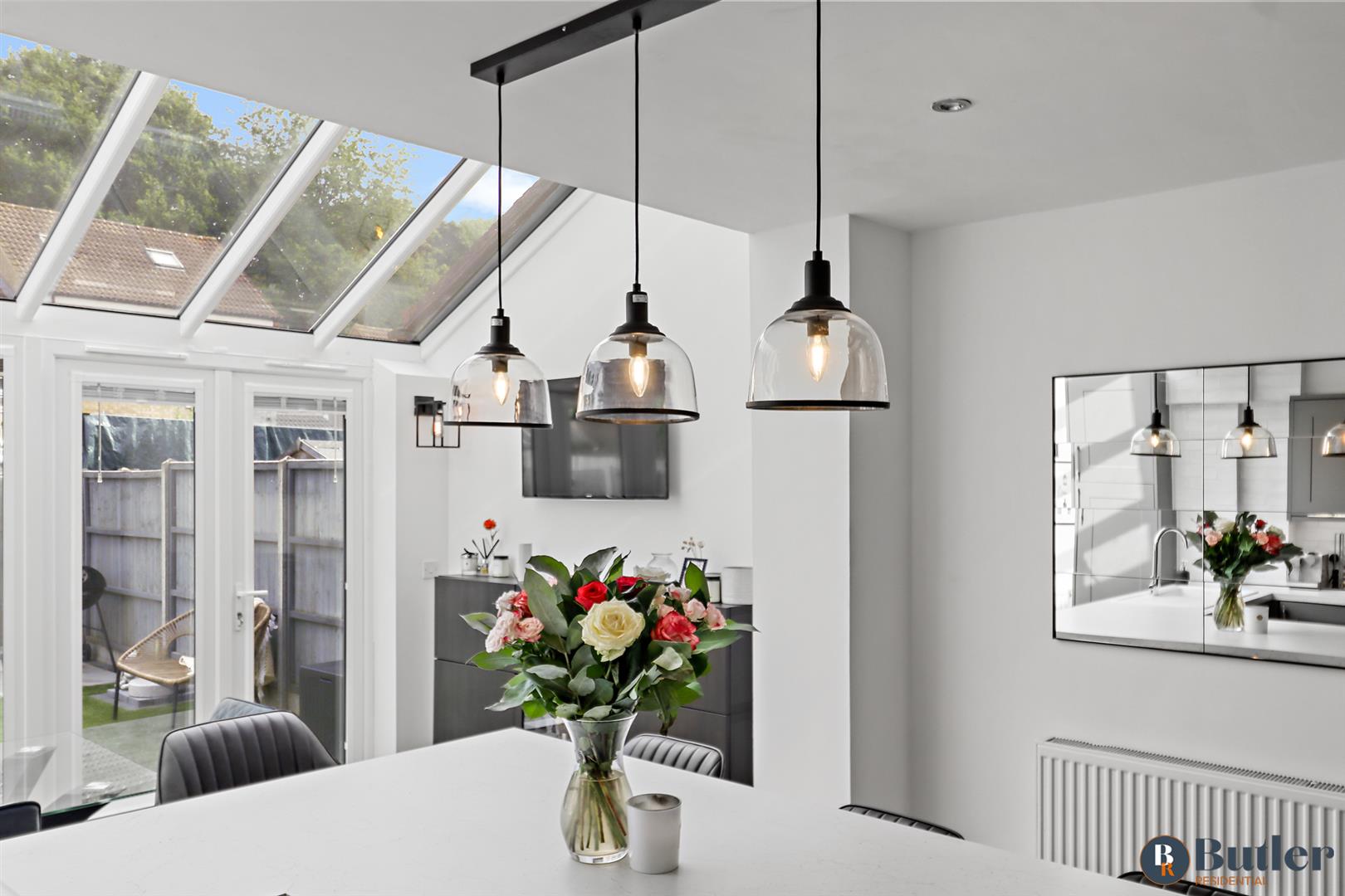 3 bed terraced house for sale in Cleveland Way, Stevenage  - Property Image 9