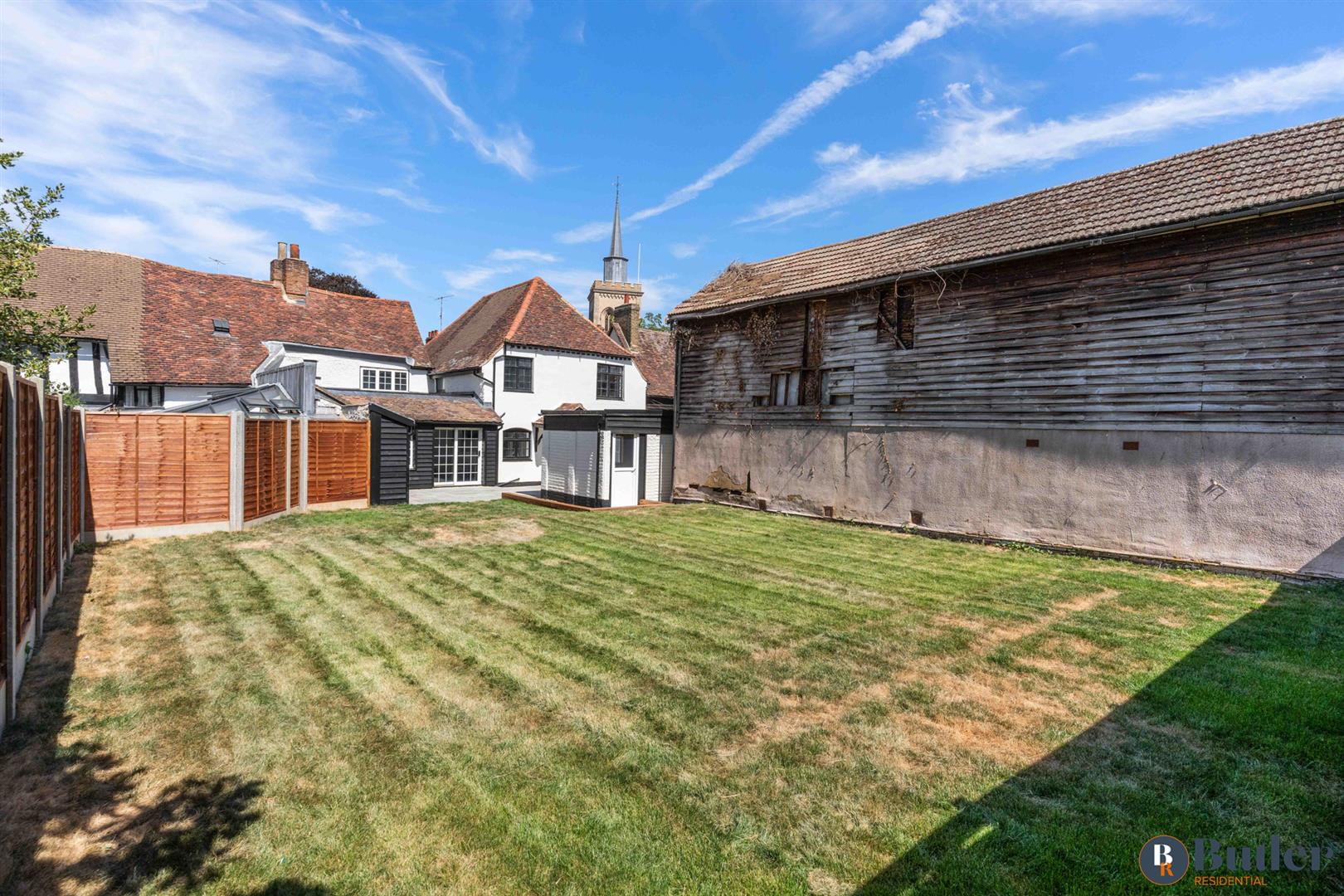 4 bed semi-detached house for sale in Hitchin Street, Baldock 57