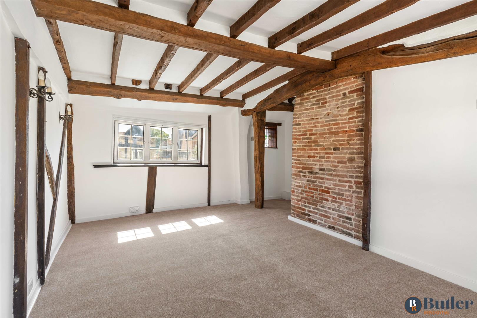 4 bed semi-detached house for sale in Hitchin Street, Baldock 39