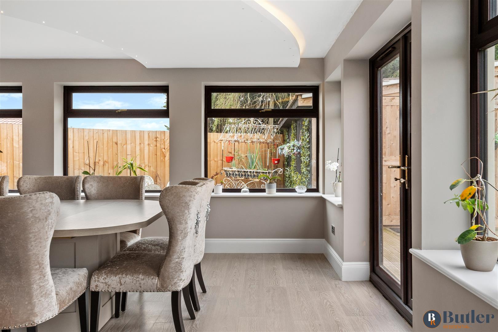 4 bed detached bungalow for sale in Meadow Green End, Landbeach  - Property Image 27