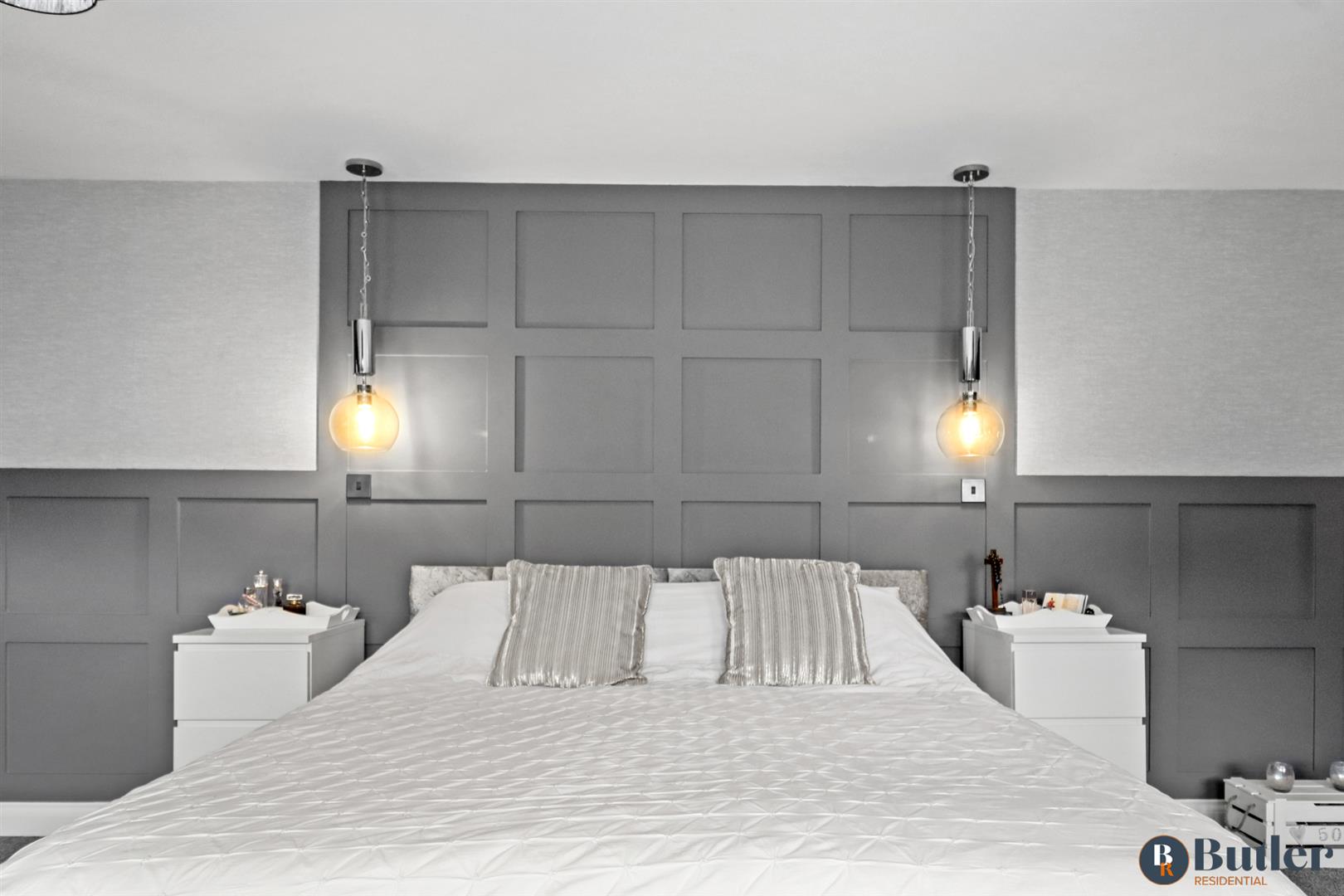 4 bed detached bungalow for sale in Meadow Green End, Landbeach 43