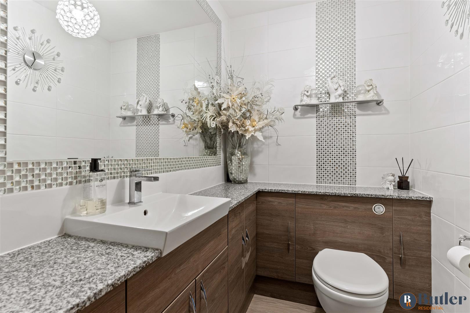 4 bed detached bungalow for sale in Meadow Green End, Landbeach  - Property Image 35