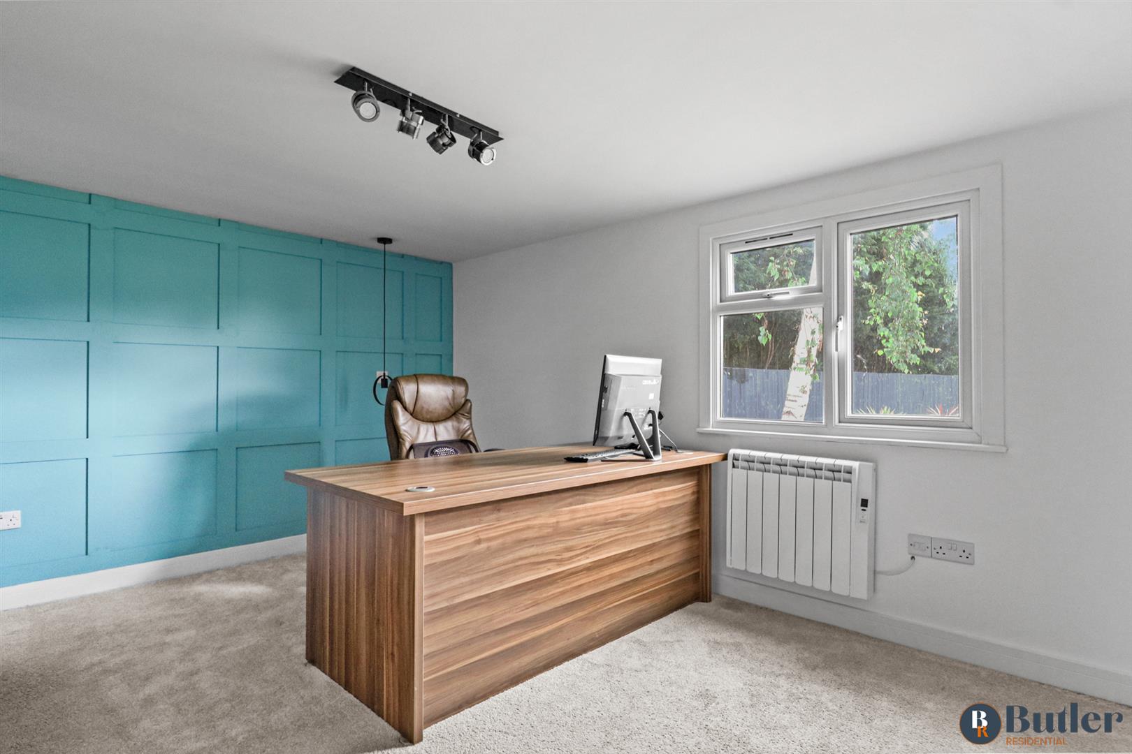 4 bed detached bungalow for sale in Meadow Green End, Landbeach 90