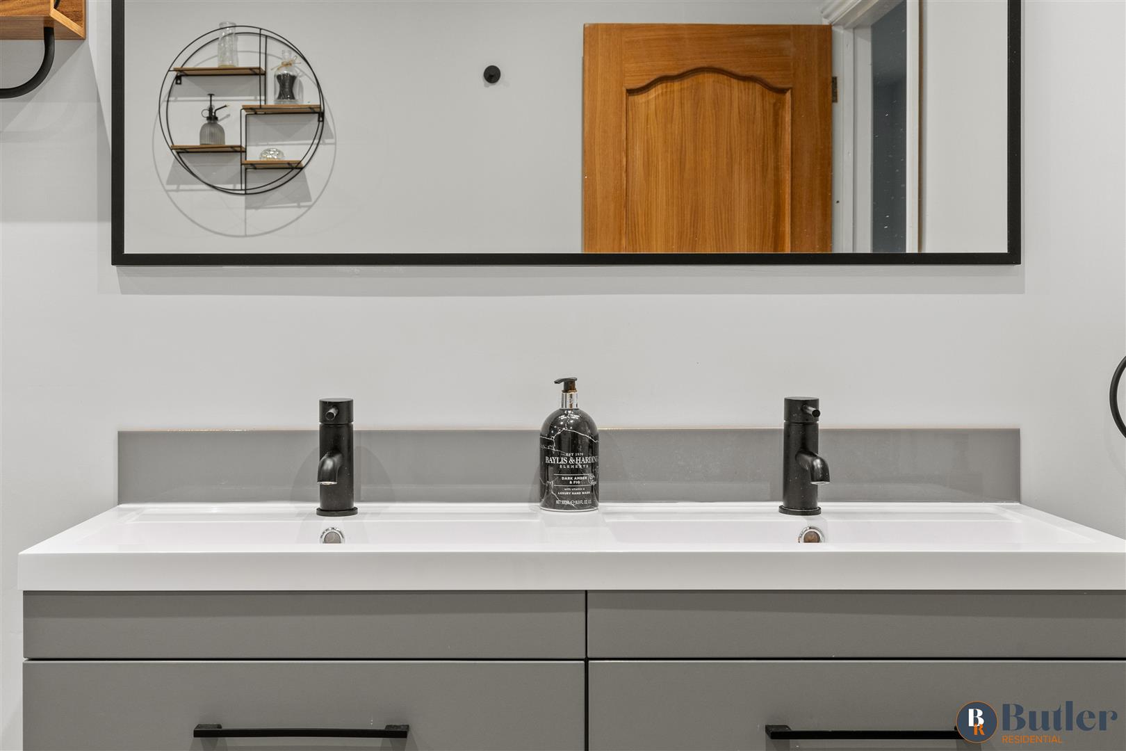 4 bed detached bungalow for sale in Meadow Green End, Landbeach 60