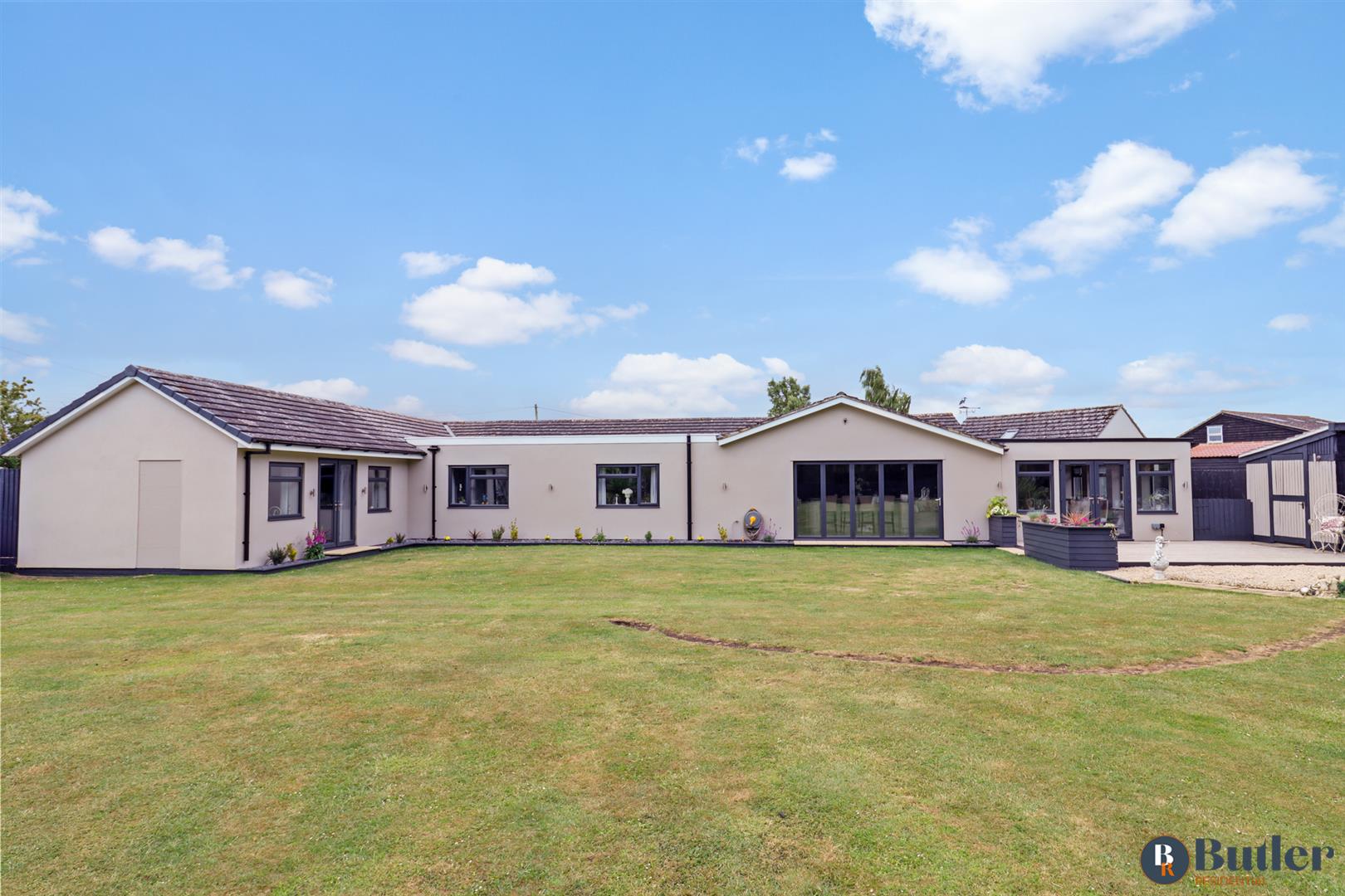 4 bed detached bungalow for sale in Meadow Green End, Landbeach  - Property Image 109