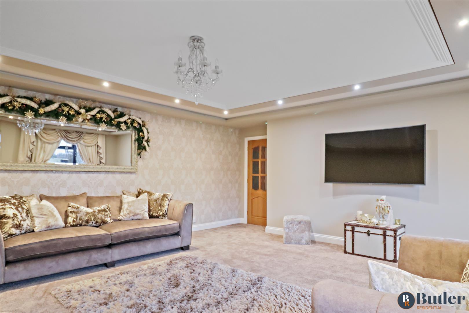 4 bed detached bungalow for sale in Meadow Green End, Landbeach 14