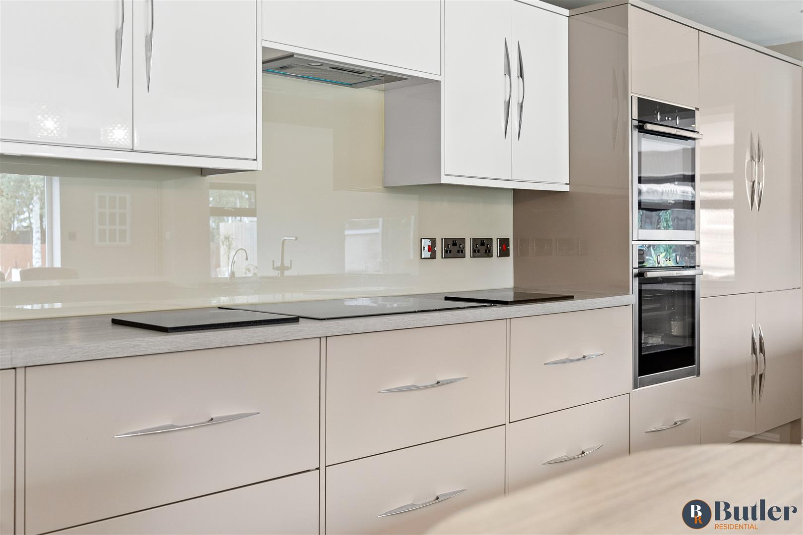 4 bed detached bungalow for sale in Meadow Green End, Landbeach  - Property Image 18