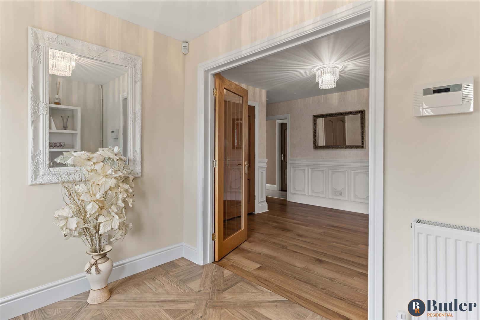 4 bed detached bungalow for sale in Meadow Green End, Landbeach  - Property Image 9