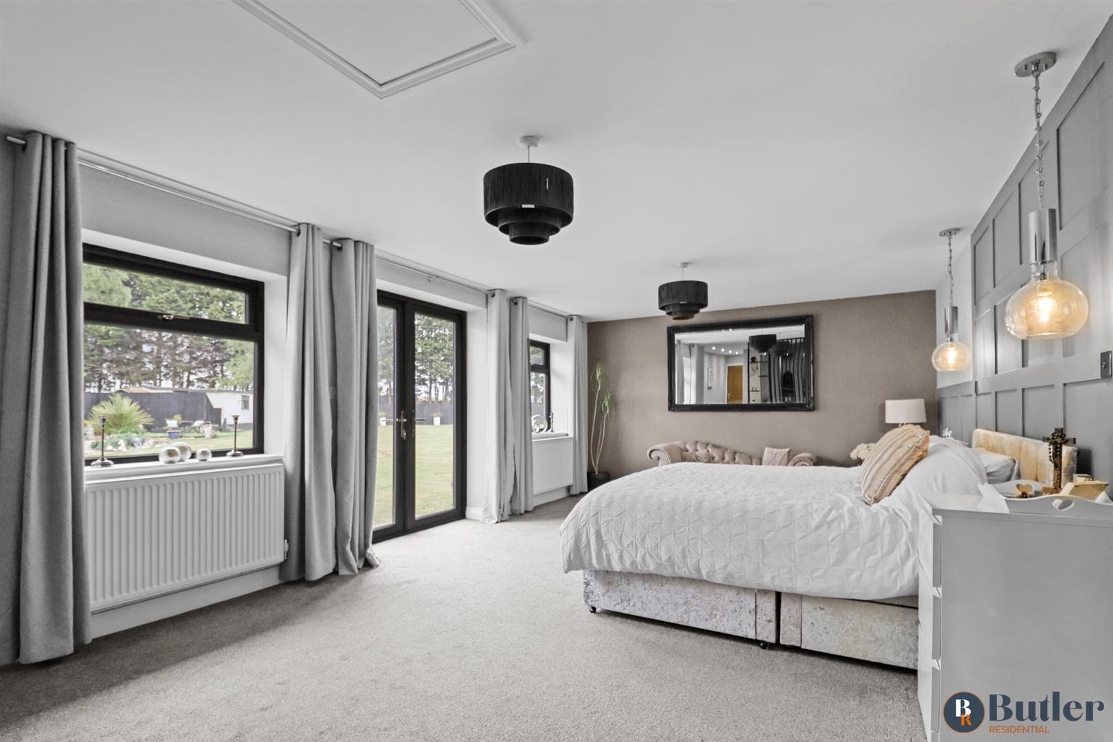 4 bed detached bungalow for sale in Meadow Green End, Landbeach 47