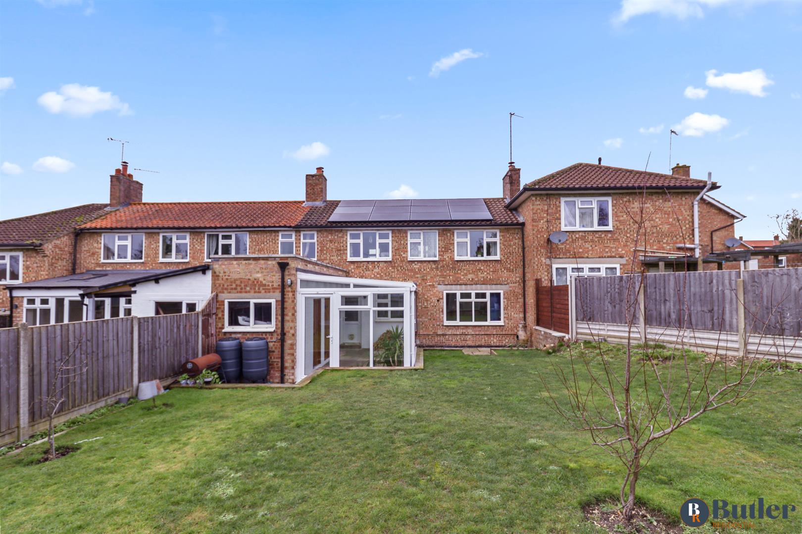 4 bed terraced house for sale in Highover Way, Hitchin 23