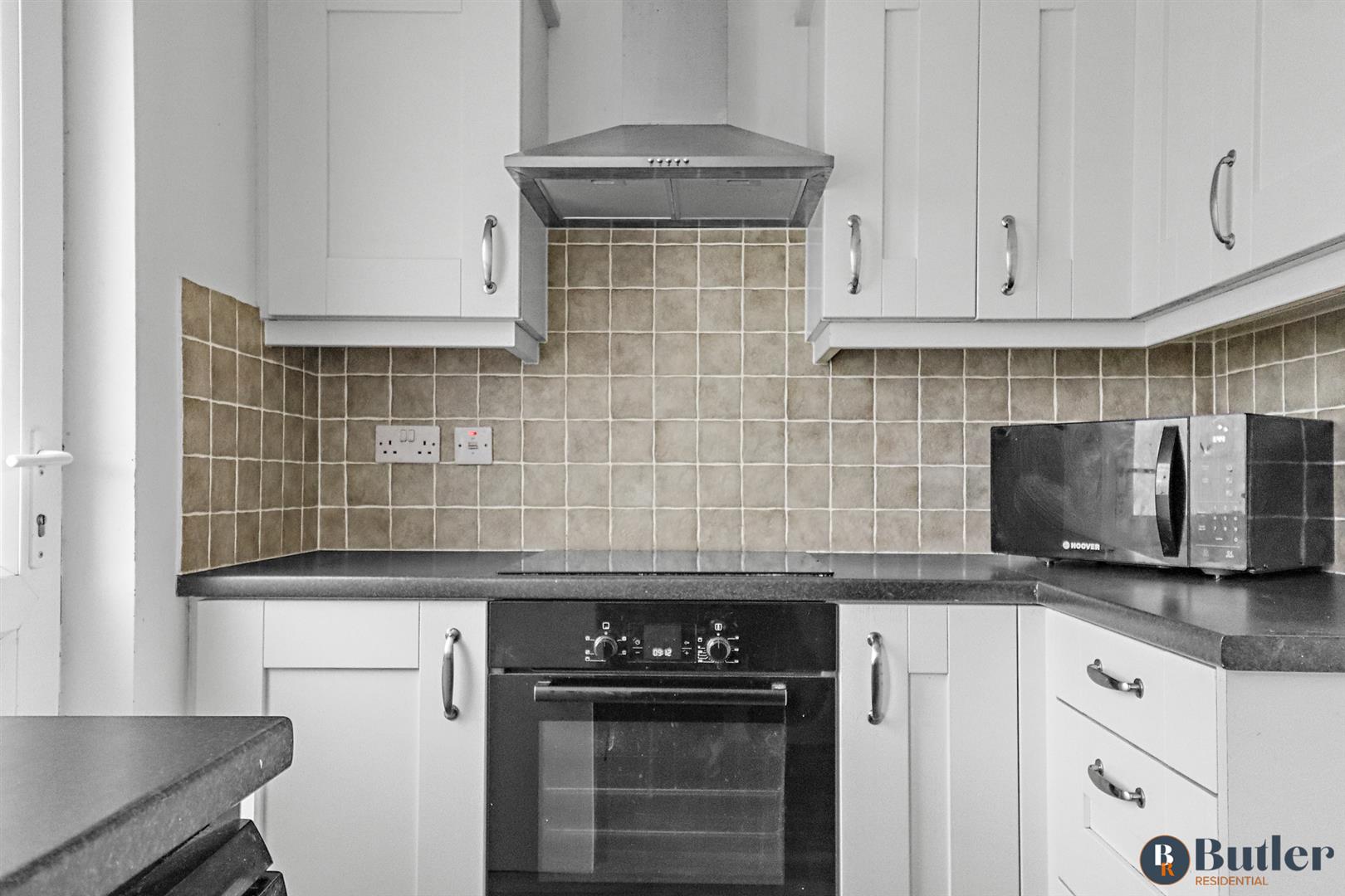 4 bed terraced house for sale in Highover Way, Hitchin  - Property Image 10