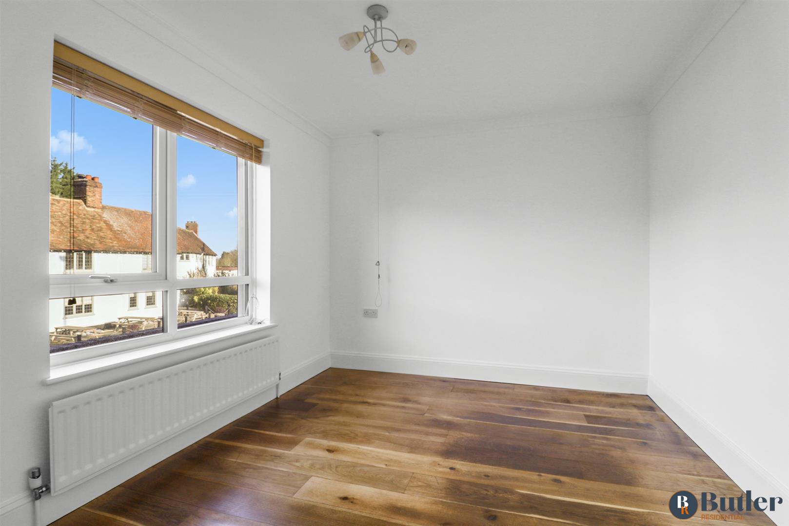 2 bed retirement property for sale in The Mews, Letchworth Garden City  - Property Image 9