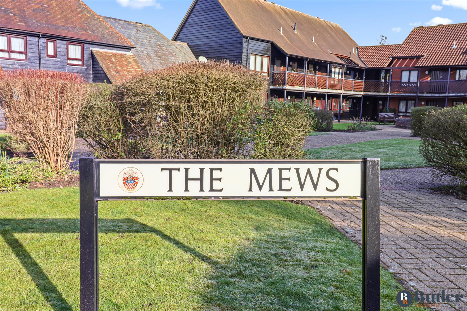 2 bed retirement property for sale in The Mews, Letchworth Garden City 18