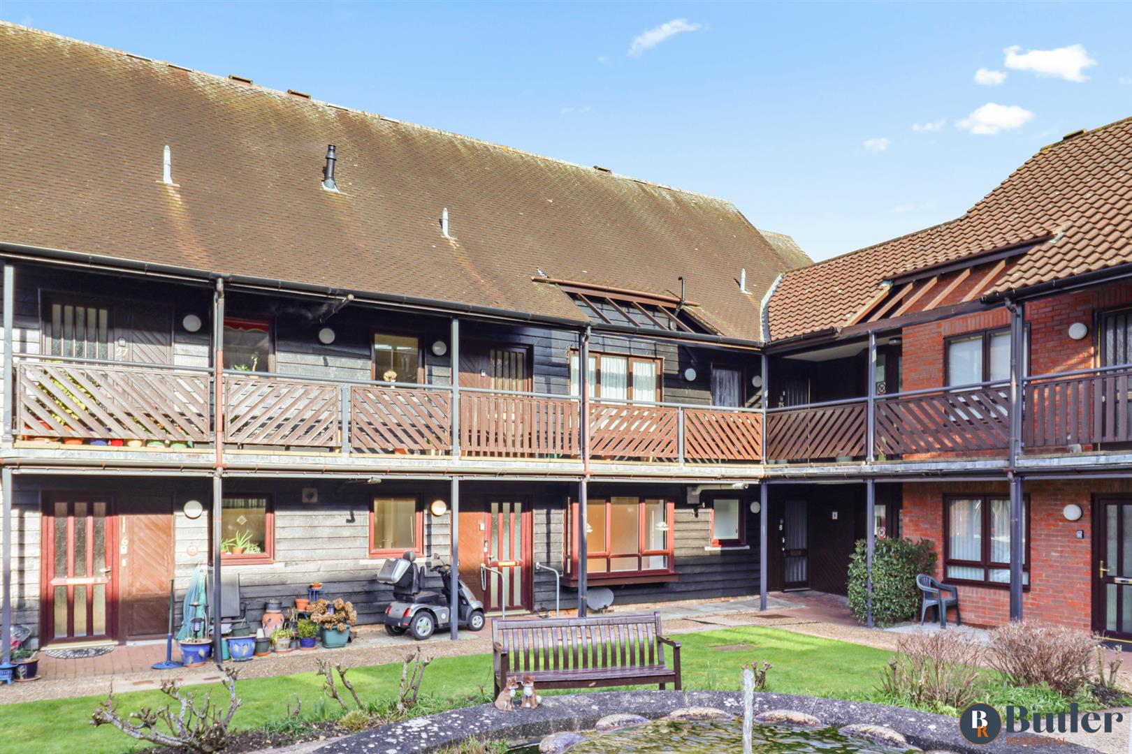 2 bed retirement property for sale in The Mews, Letchworth Garden City 15