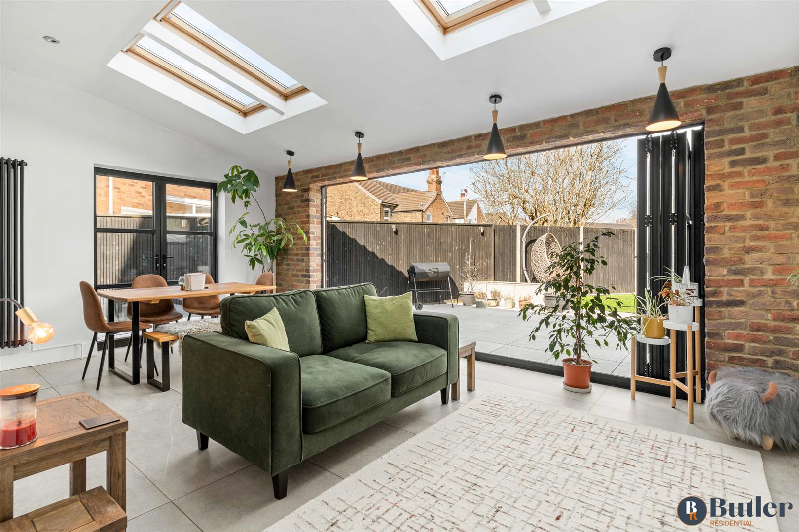 3 bed end of terrace house for sale in Jubilee Road, Stevenage 13