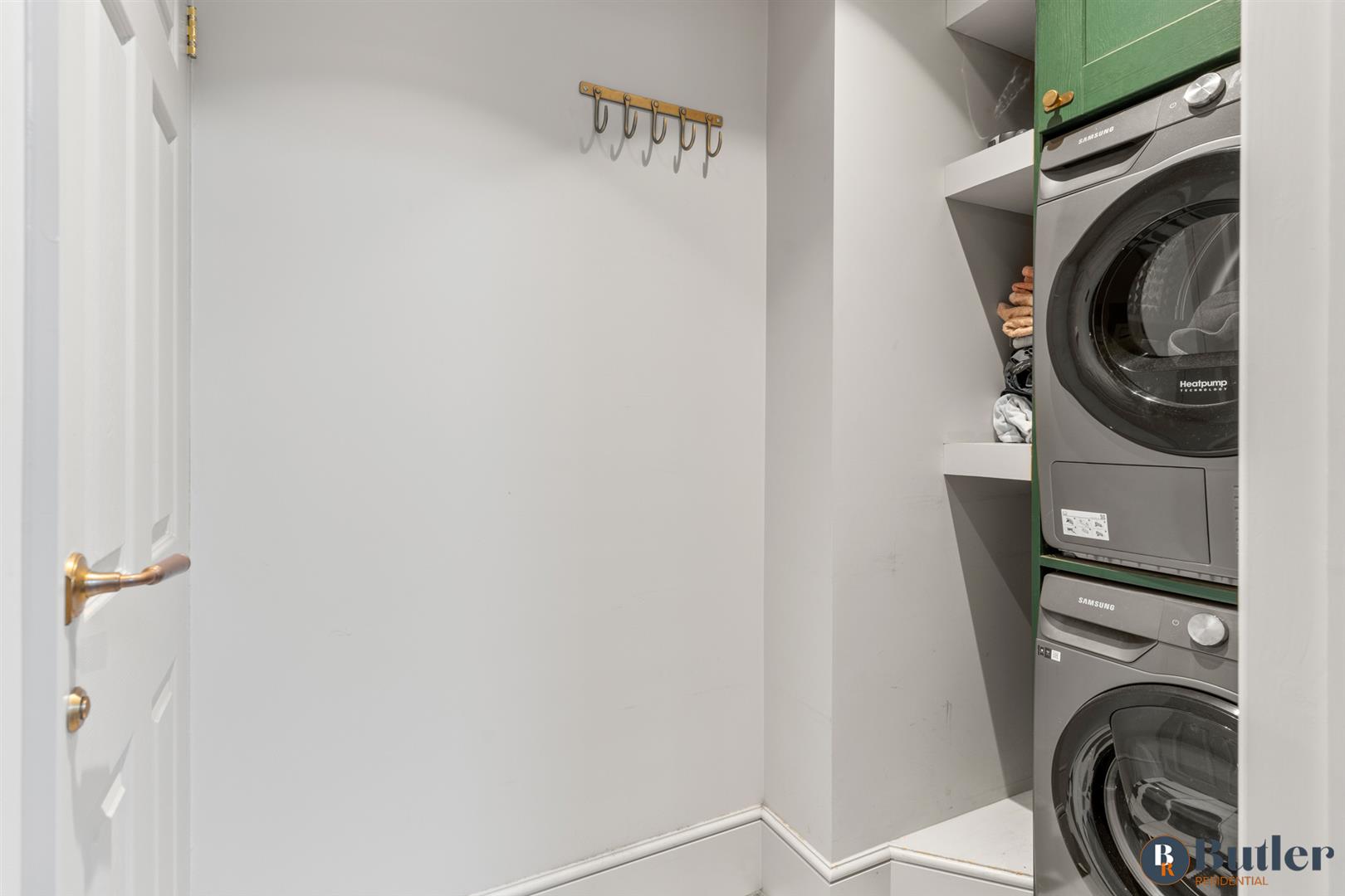 3 bed semi-detached house for sale in Oughton Head Way, Hitchin  - Property Image 19