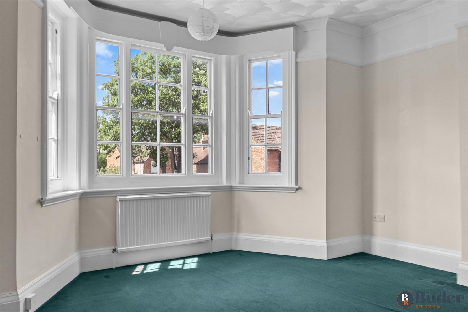 4 bed semi-detached house for sale in Shaftesbury Avenue, Bedford 17