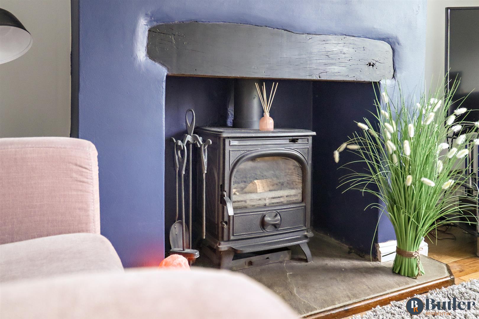 2 bed terraced house for sale in Common Road, Hitchin  - Property Image 4