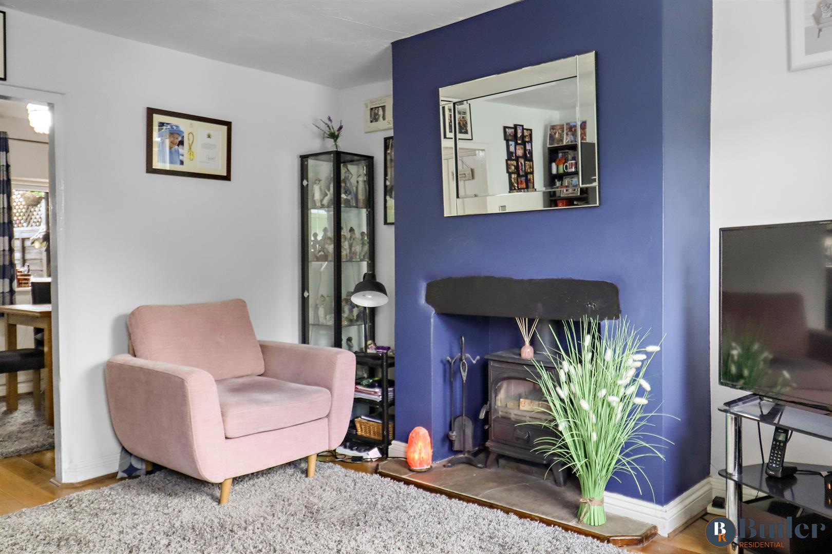 2 bed terraced house for sale in Common Road, Hitchin  - Property Image 3