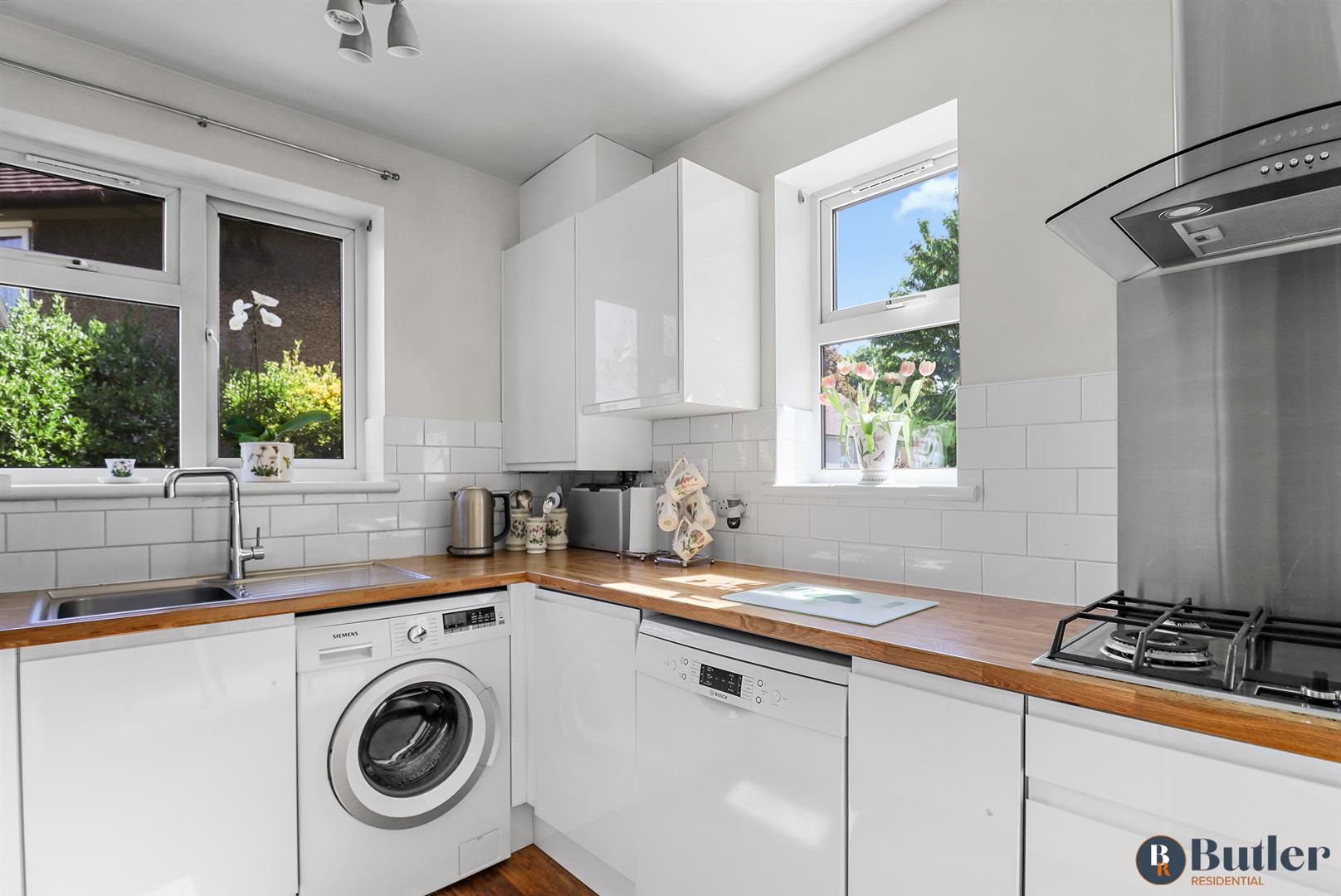 3 bed semi-detached house for sale in Mullway, Letchworth Garden City  - Property Image 8