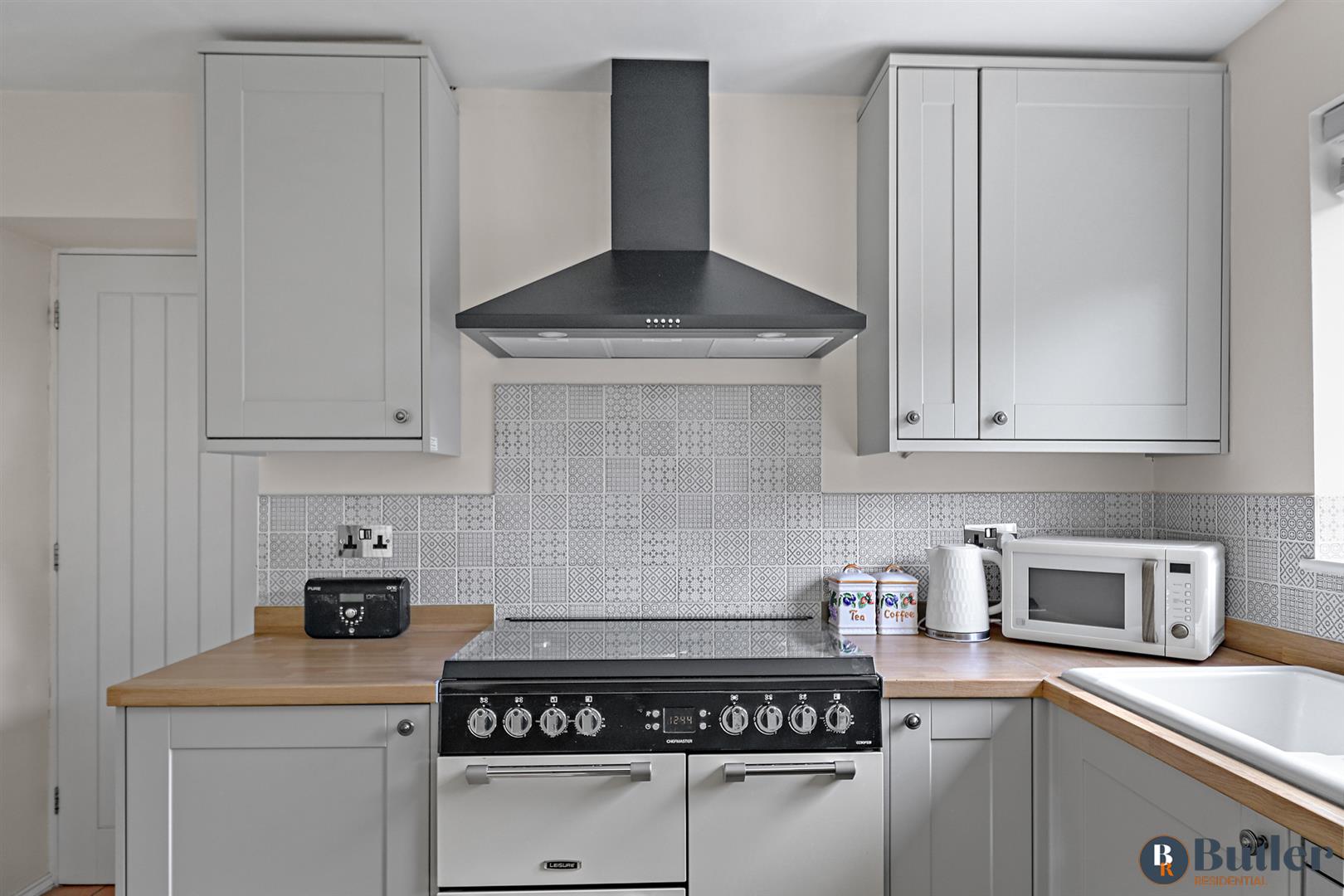 4 bed detached house for sale in Chalkdown, Stevenage  - Property Image 15