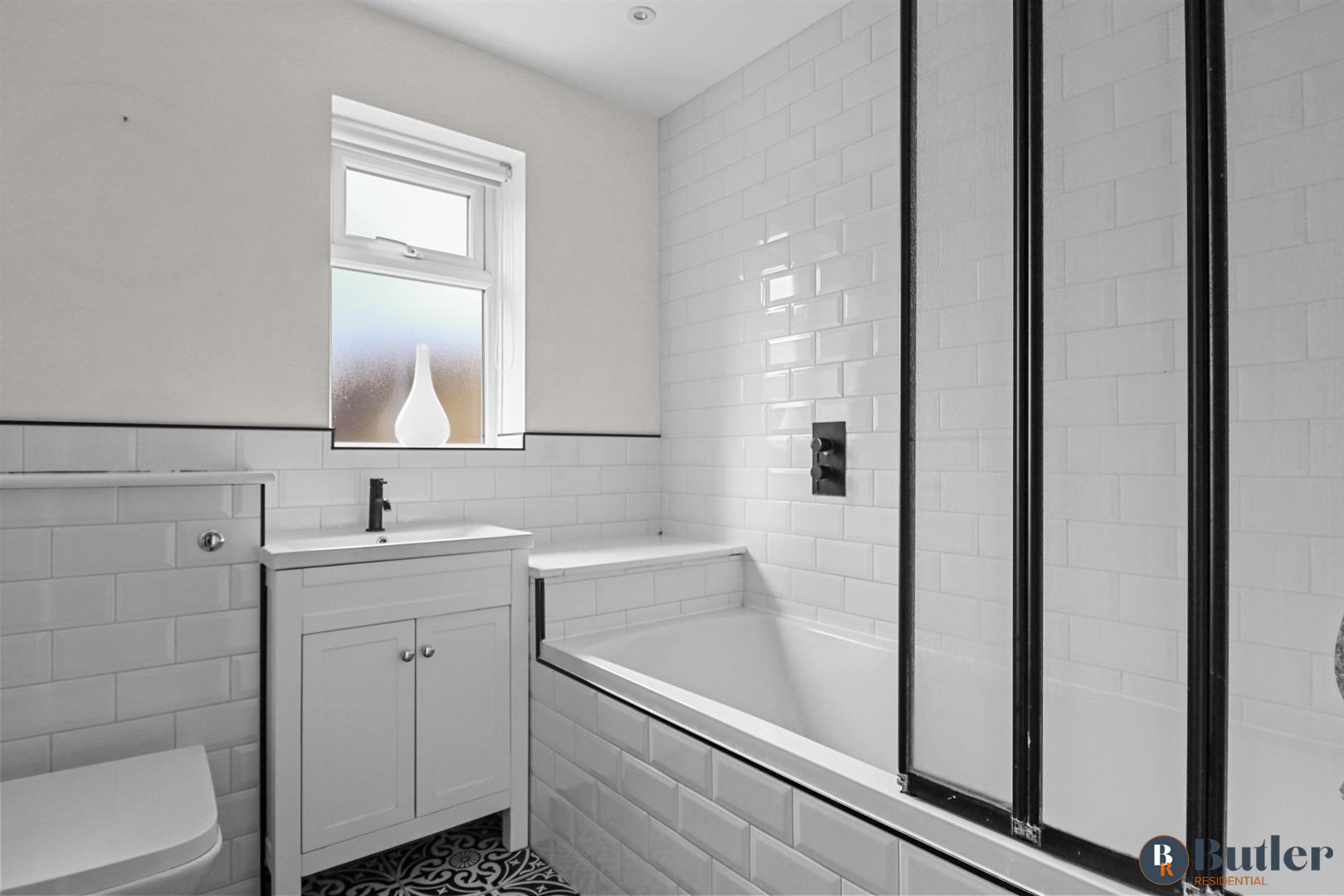 4 bed detached house for sale in Chalkdown, Stevenage  - Property Image 37