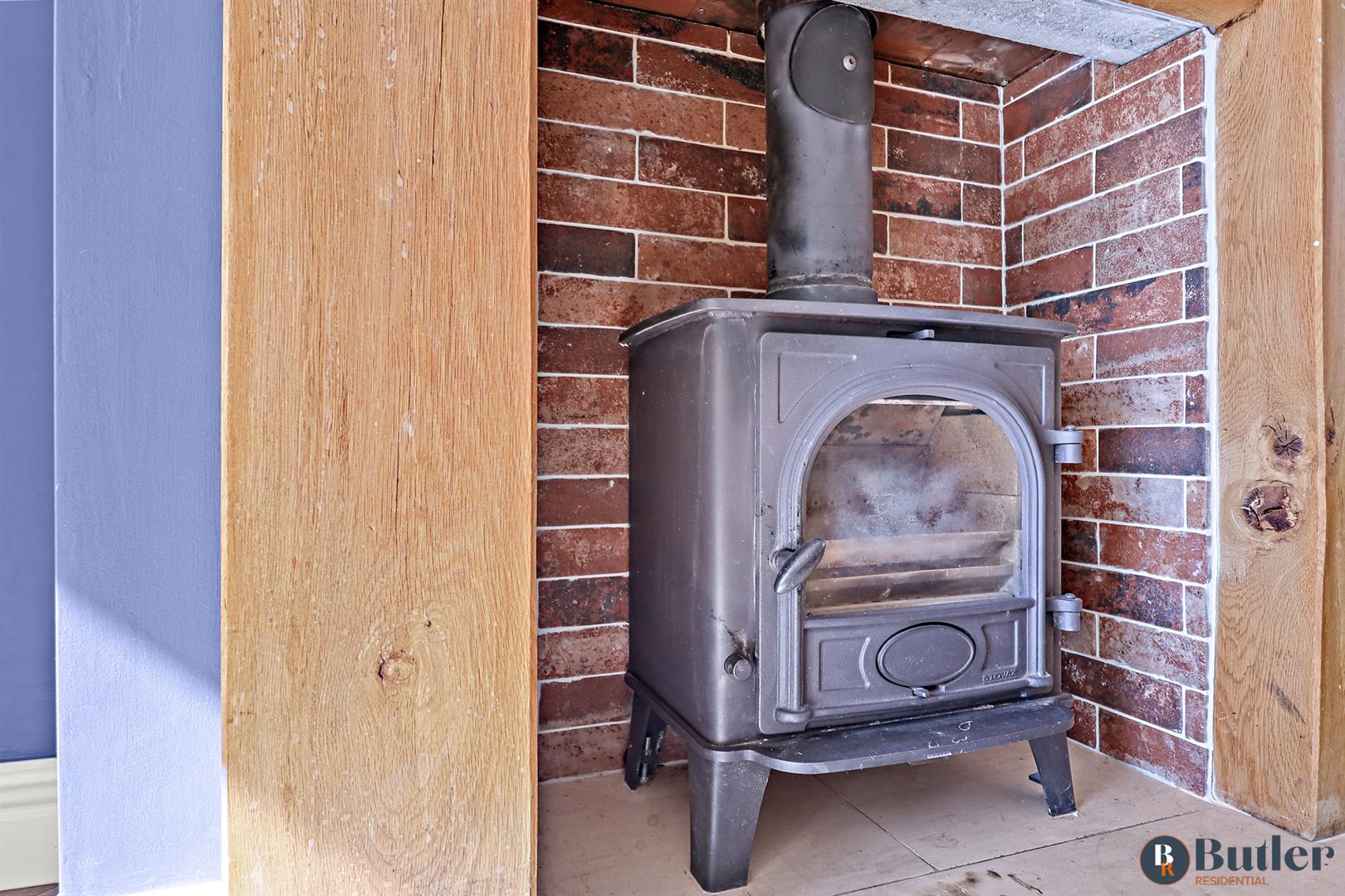 4 bed detached house for sale in Chalkdown, Stevenage  - Property Image 10