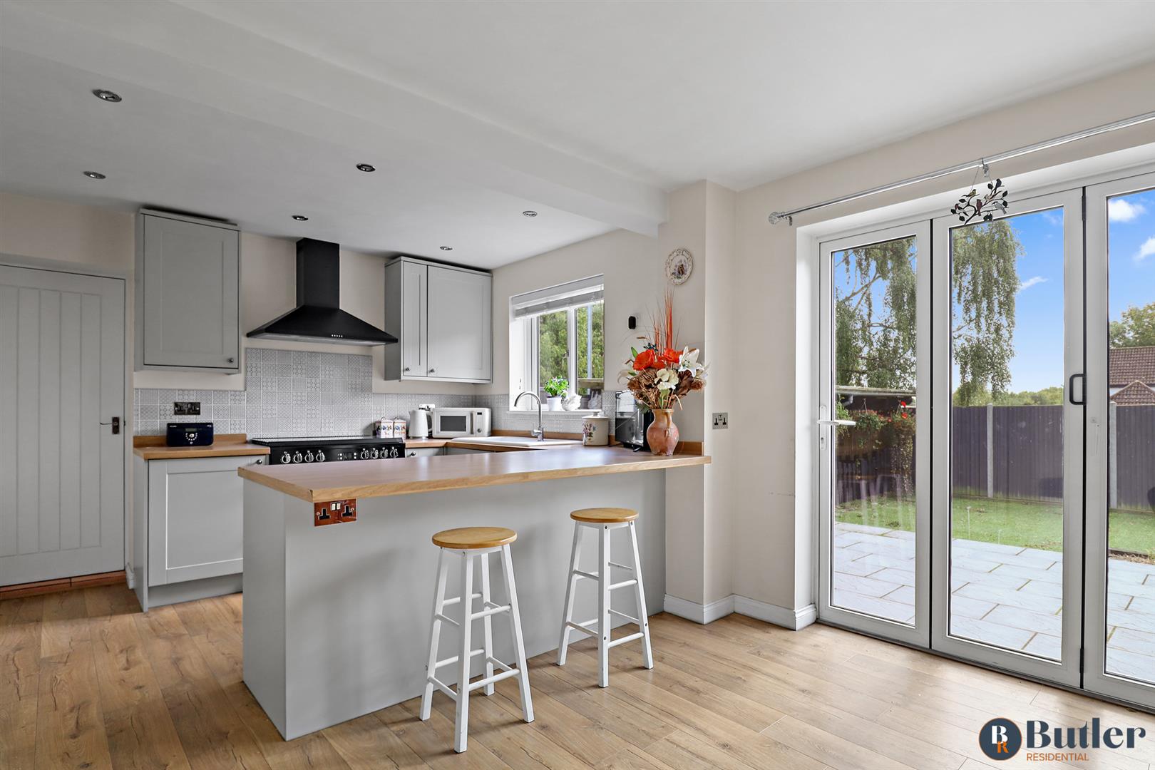 4 bed detached house for sale in Chalkdown, Stevenage  - Property Image 22