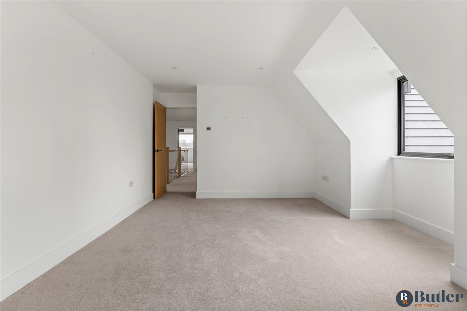 5 bed detached house for sale in Wintringham, St. Neots 71