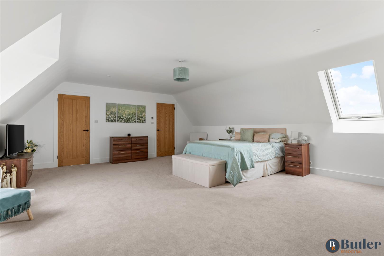 5 bed detached house for sale in Wintringham, St. Neots  - Property Image 84