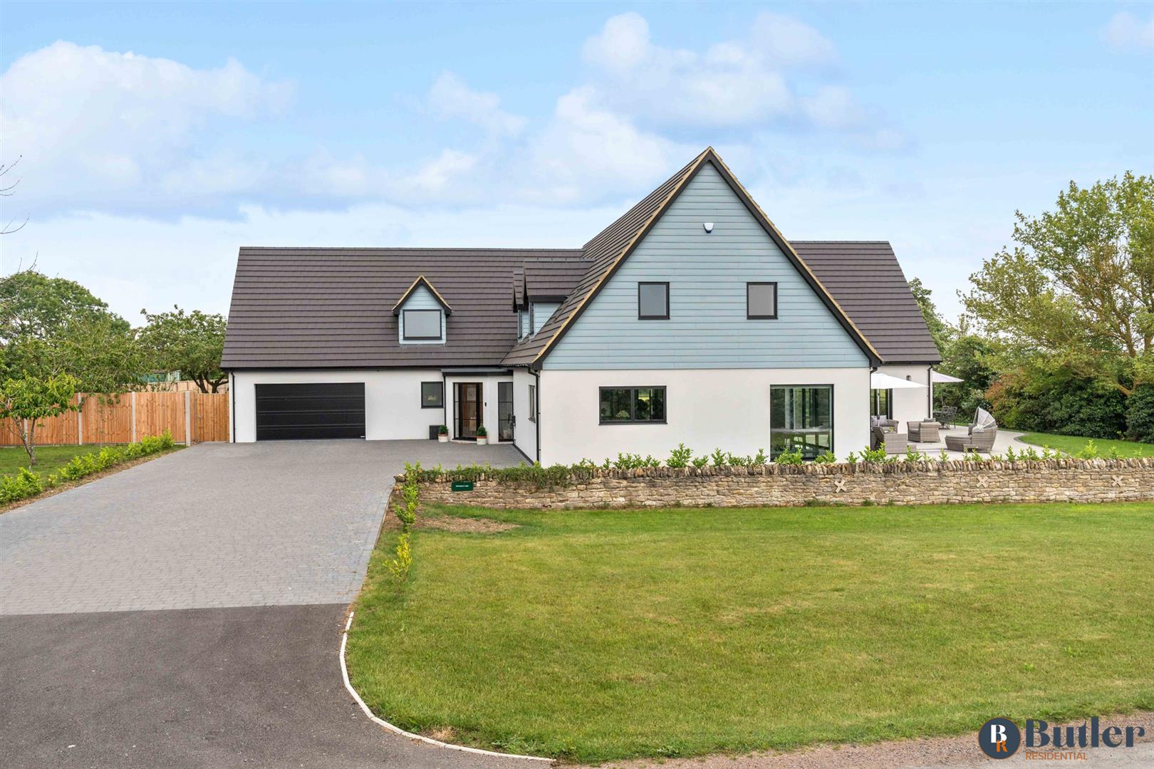 5 bed detached house for sale in Wintringham, St. Neots 112