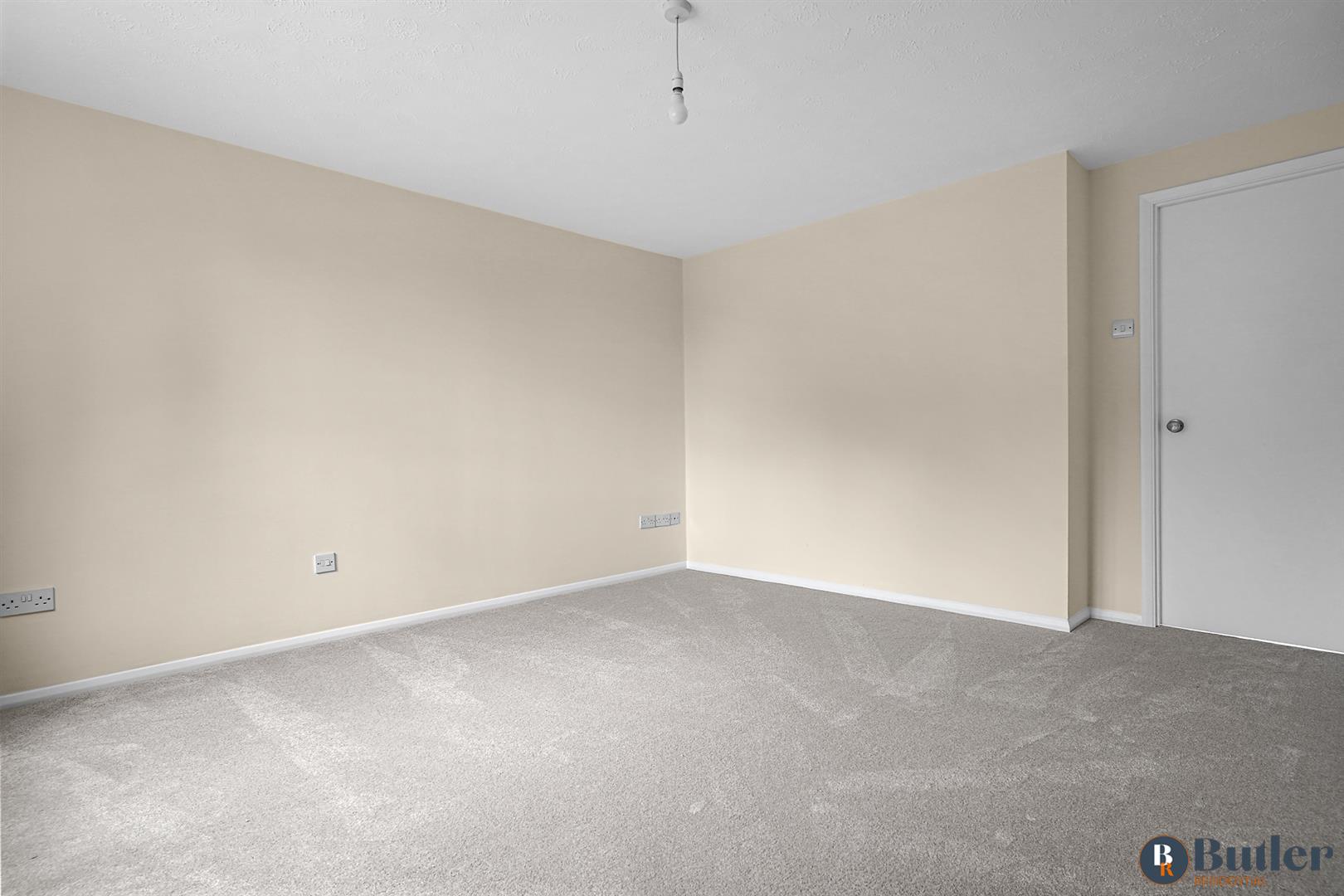 3 bed house for sale in Church Field, Ware 13