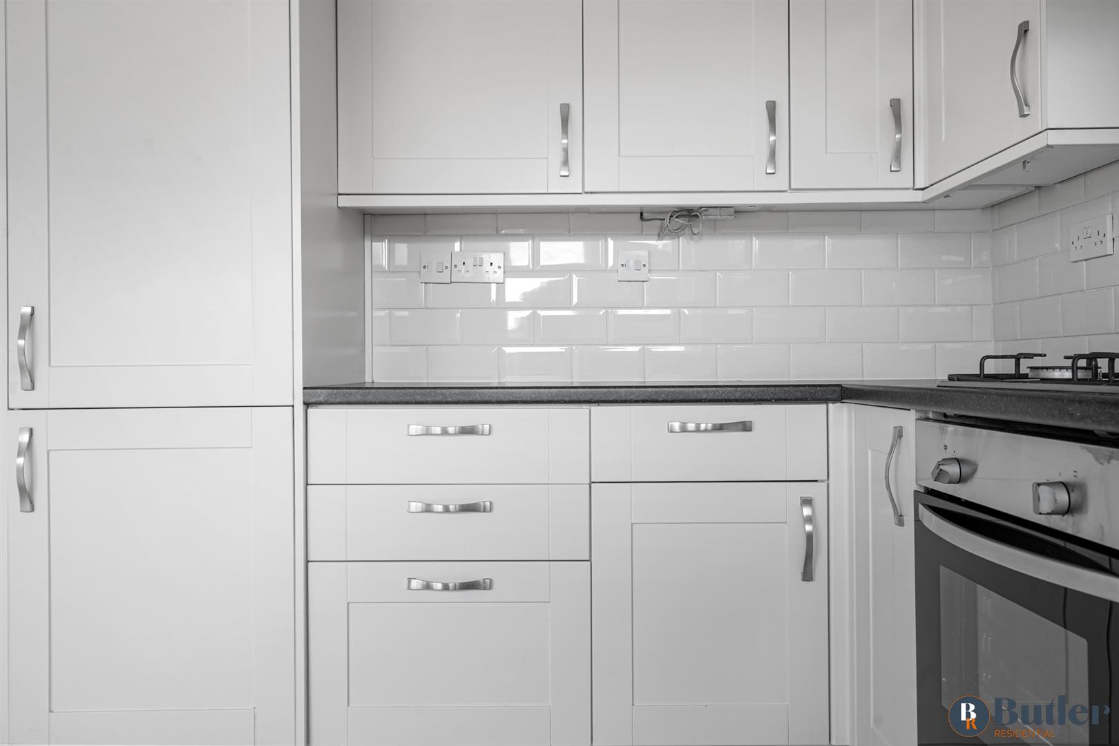 3 bed house for sale in Church Field, Ware 5